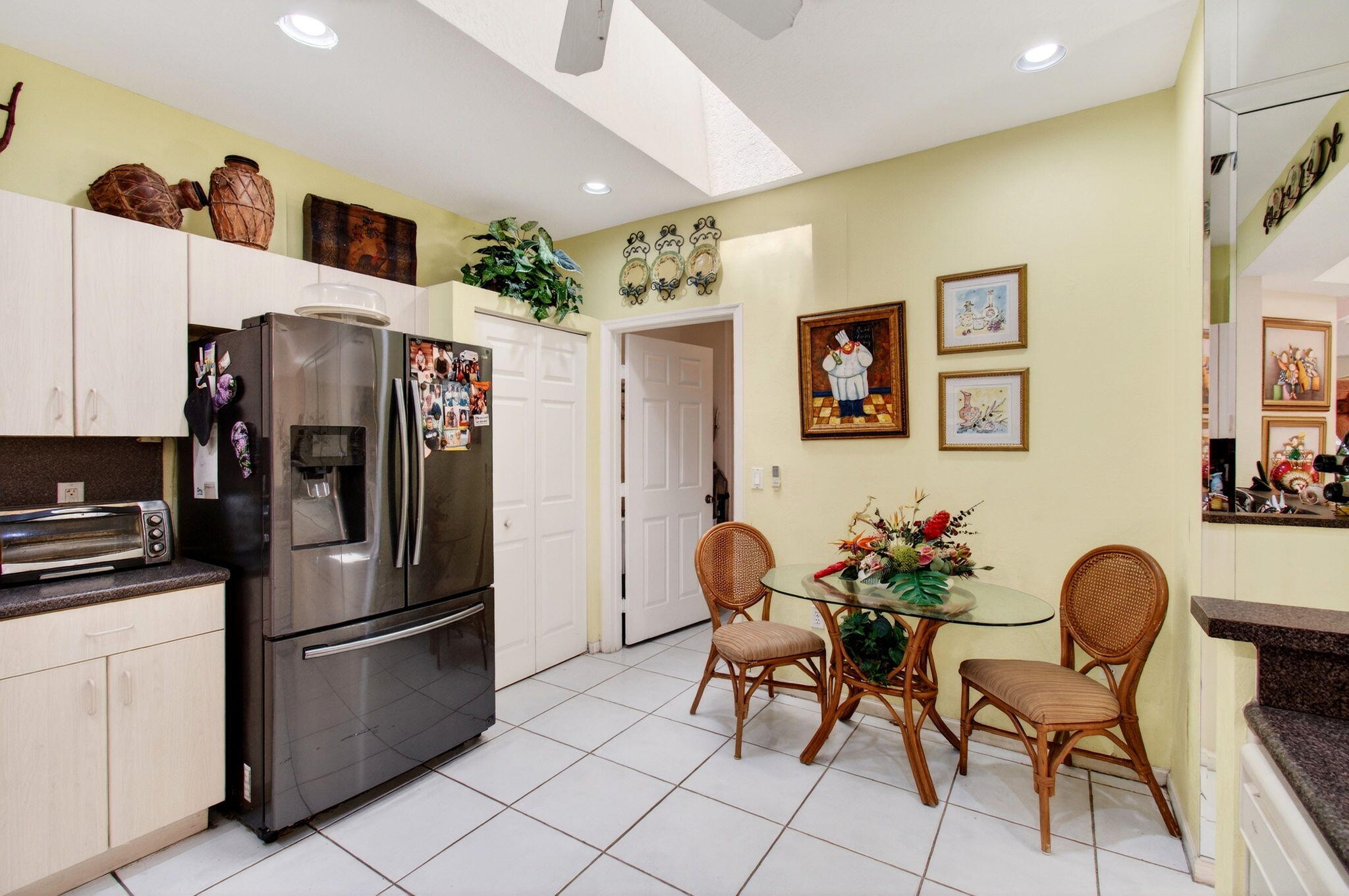 CORAL LAKES/CRYSTAL POINTE - Residential