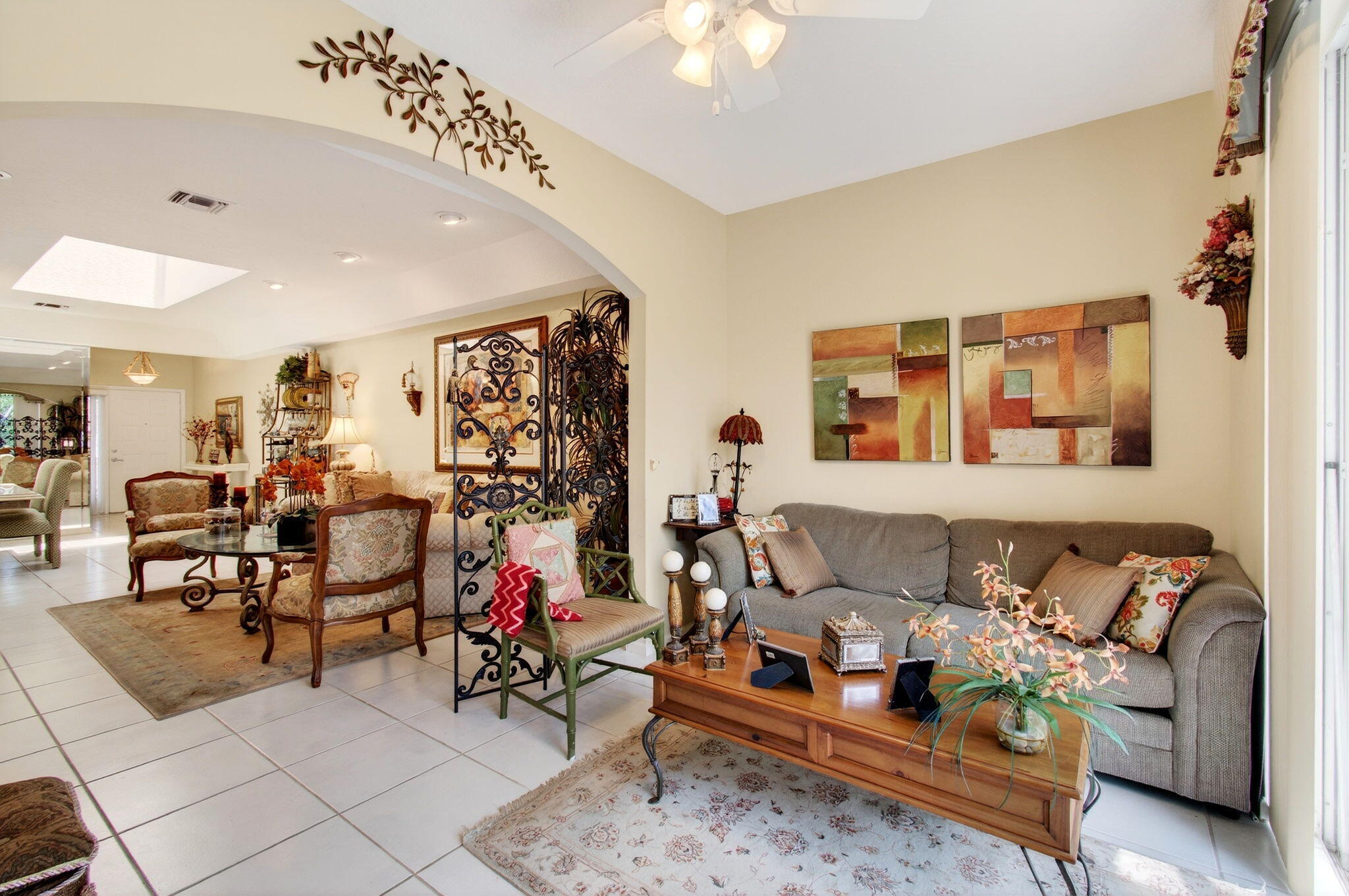 CORAL LAKES/CRYSTAL POINTE - Residential