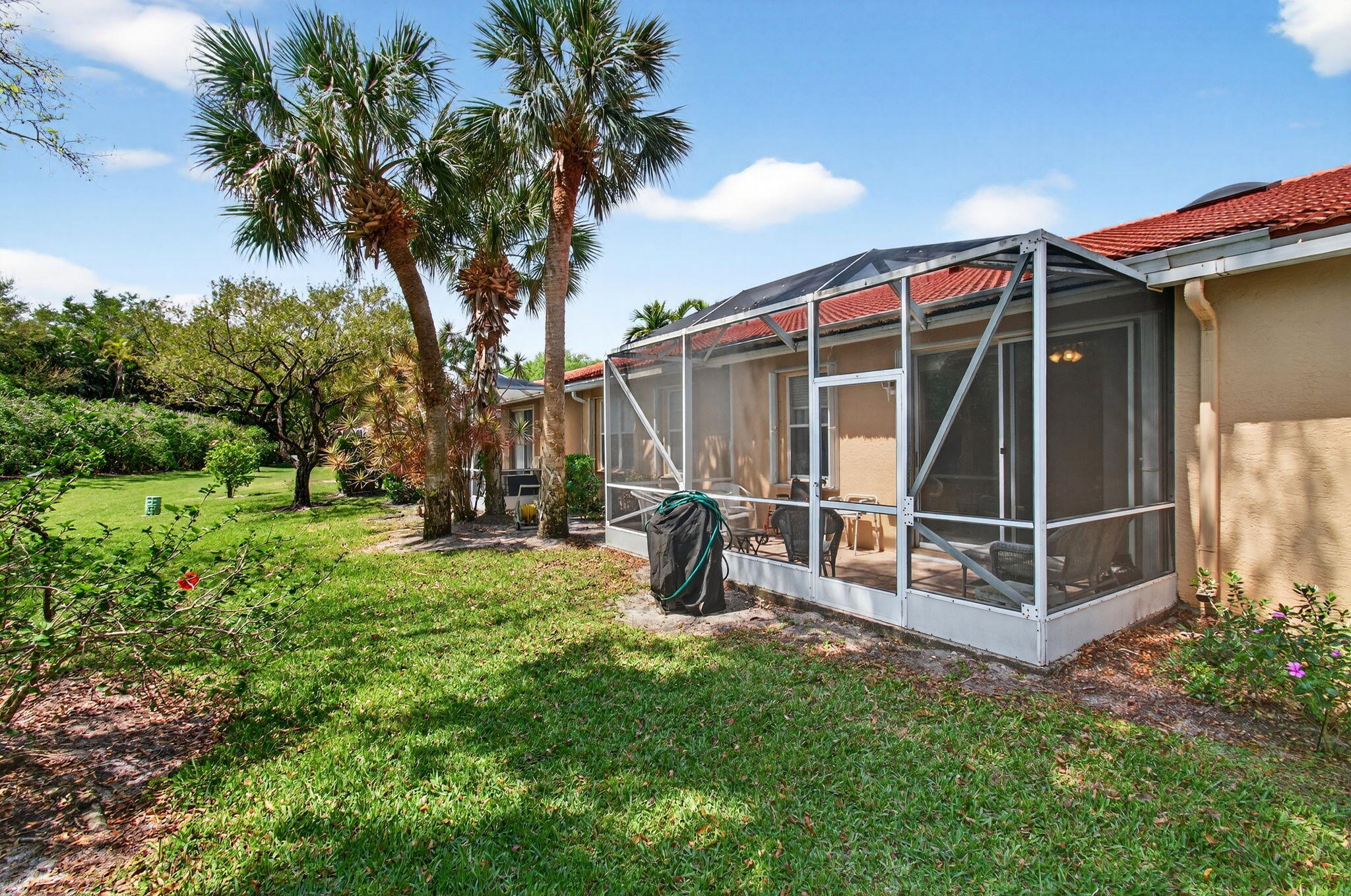 CORAL LAKES/CRYSTAL POINTE - Residential