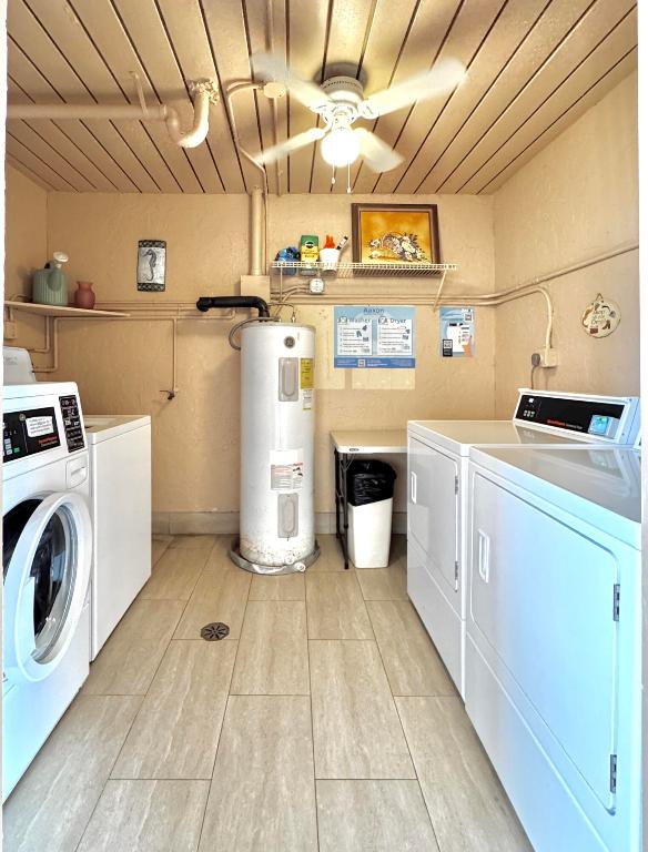 VILLAGE ROYALE - Residential