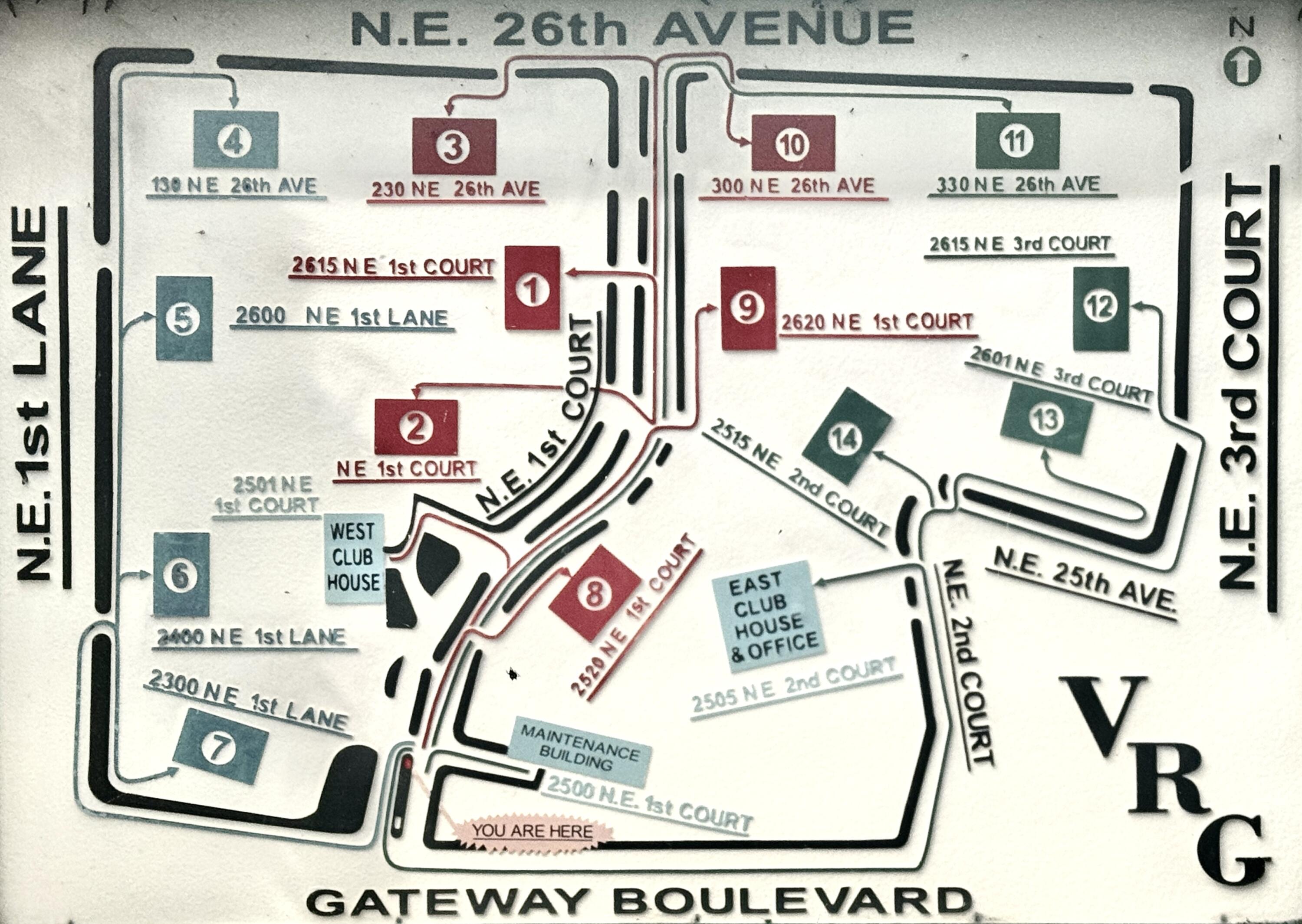 VILLAGE ROYALE - Residential