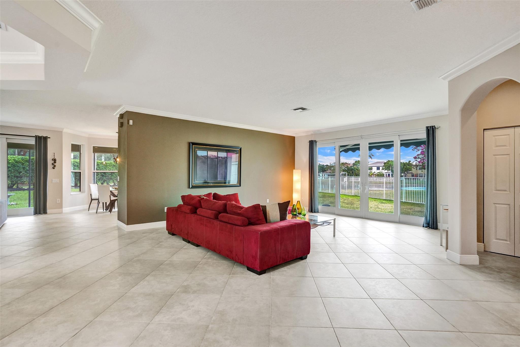 16031 SW 49th Ct