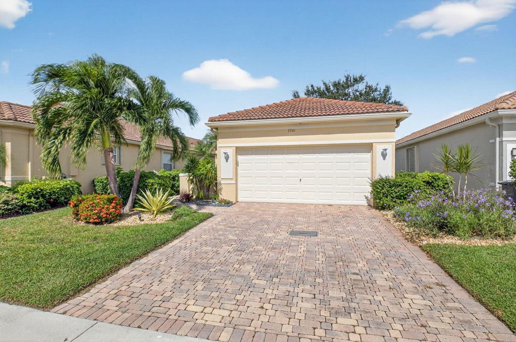 Photo of 7241 Cataluna Circle, Delray Beach, FL 33446 (MLS # R11135546)