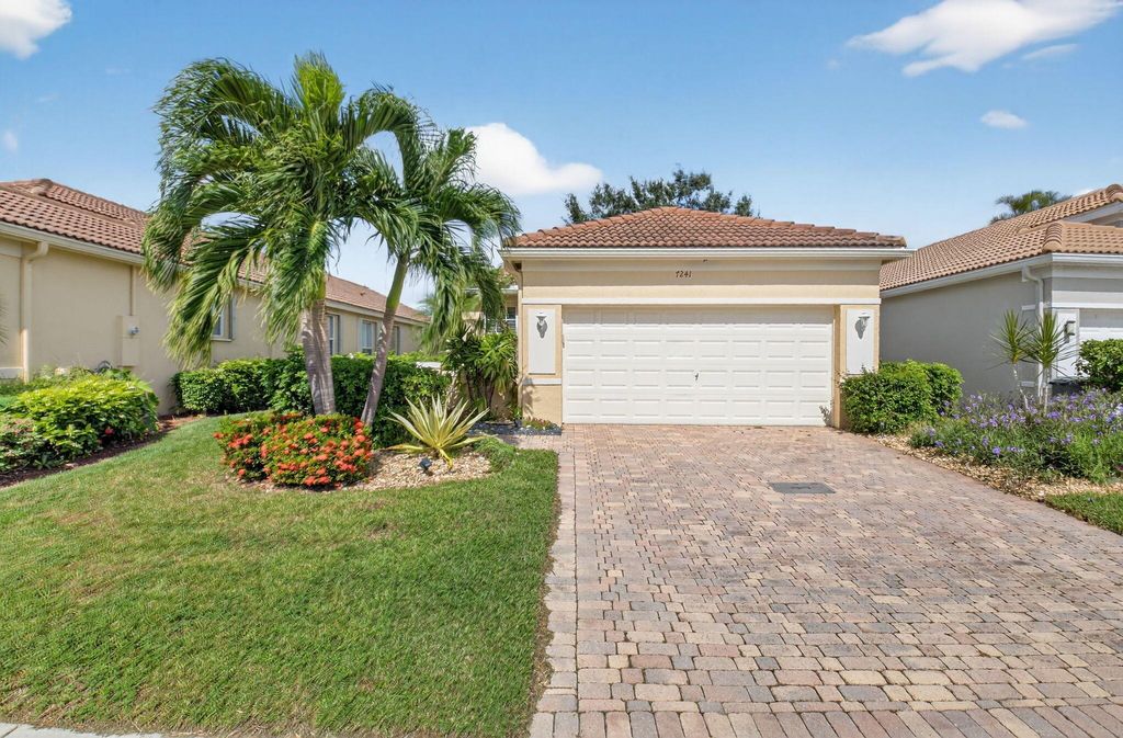 Photo of 7241 Cataluna Circle, Delray Beach, FL 33446 (MLS # R11135546)