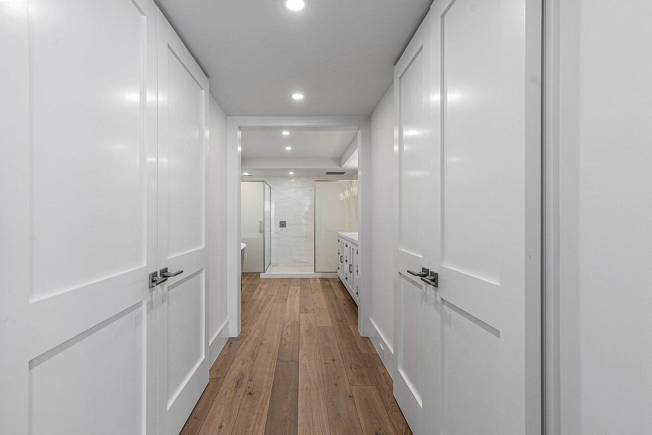 ENCLAVE OF PALM BEACH CON - Residential