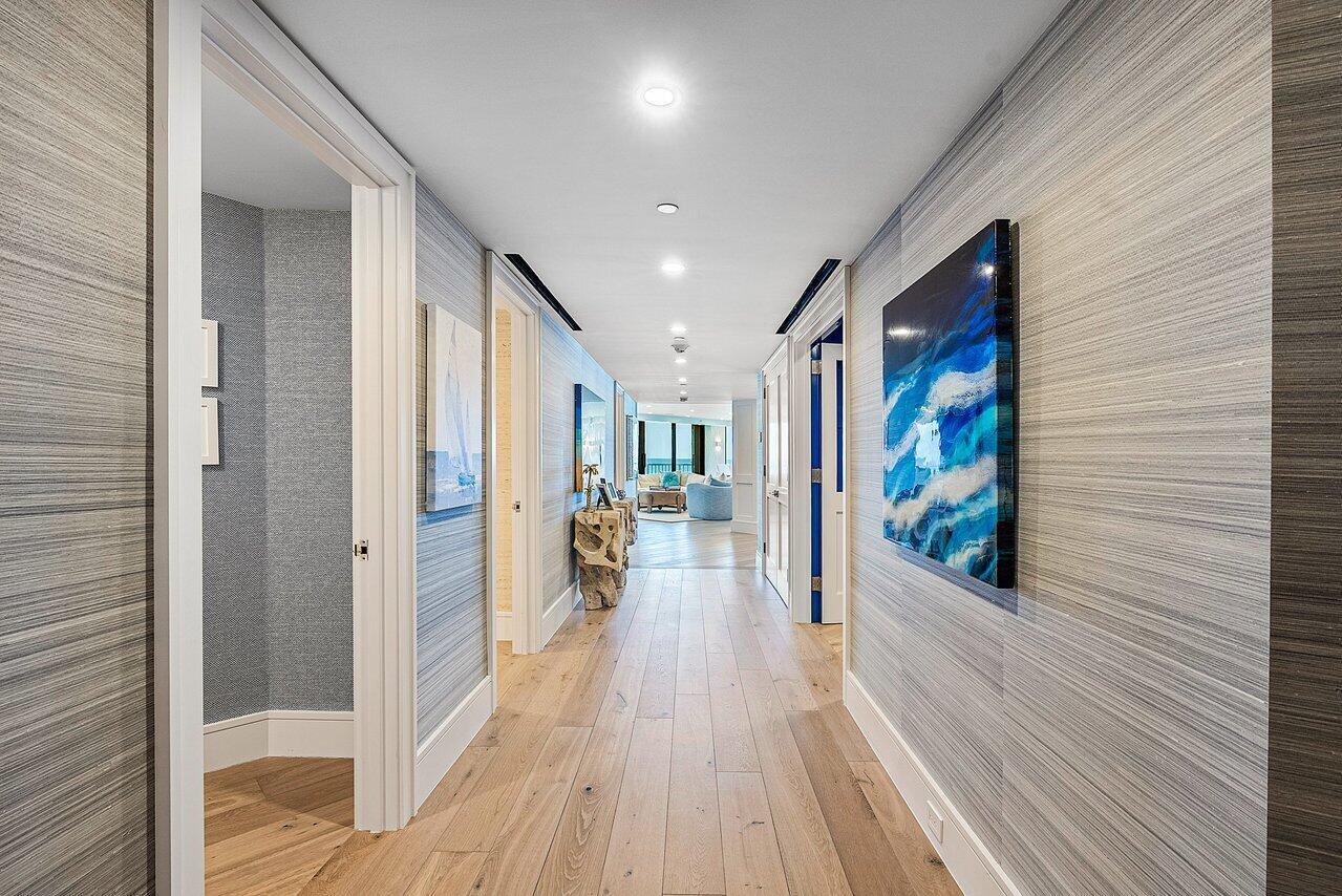 ENCLAVE OF PALM BEACH CON - Residential