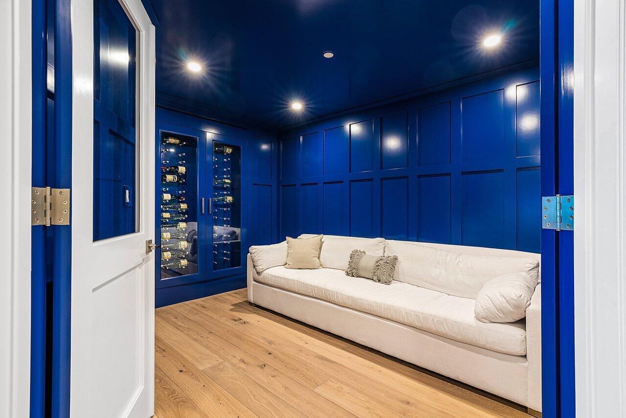 ENCLAVE OF PALM BEACH CON - Residential