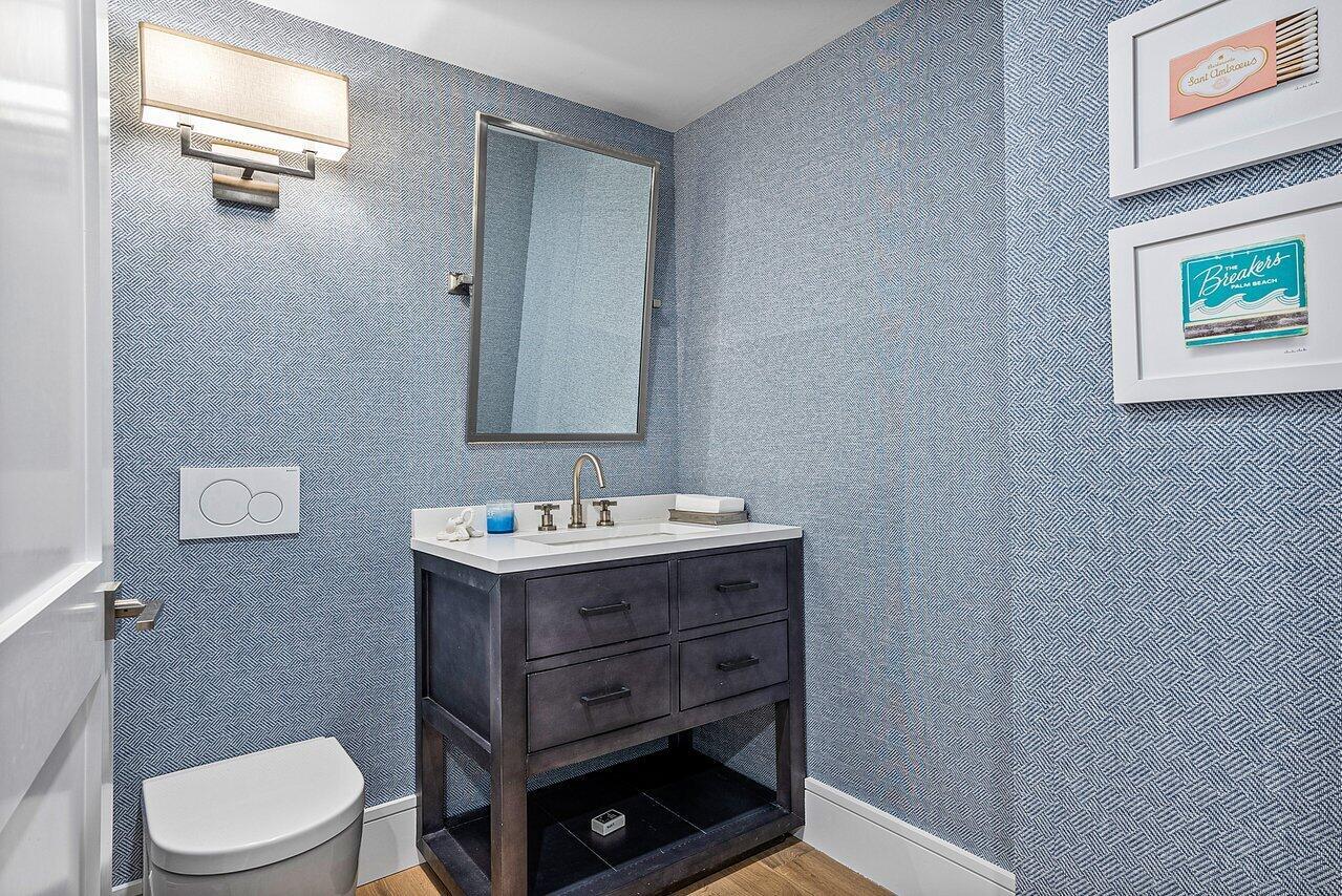 ENCLAVE OF PALM BEACH CON - Residential