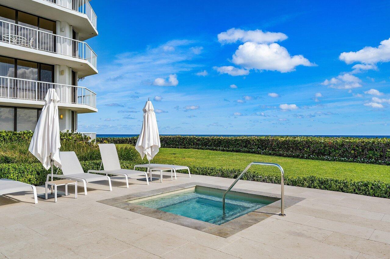 ENCLAVE OF PALM BEACH CON - Residential