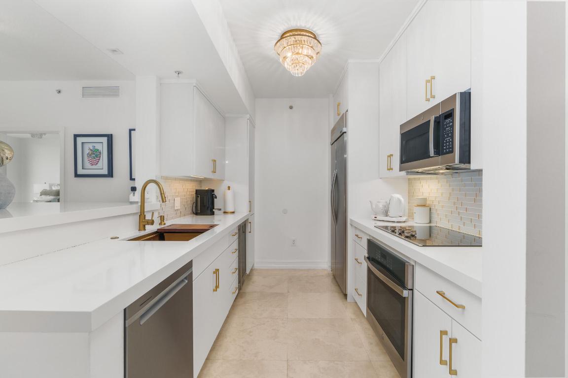 CITYPLACE SOUTH TOWER CONDO - Residential Lease