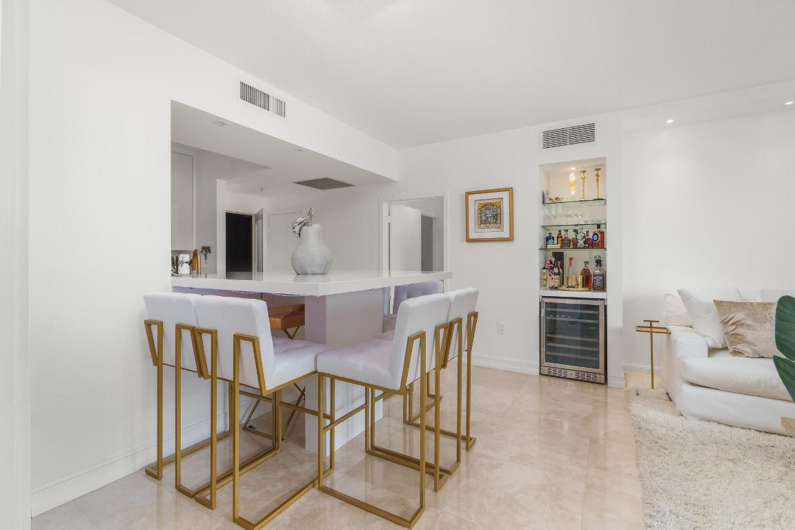 CITYPLACE SOUTH TOWER CONDO - Residential Lease