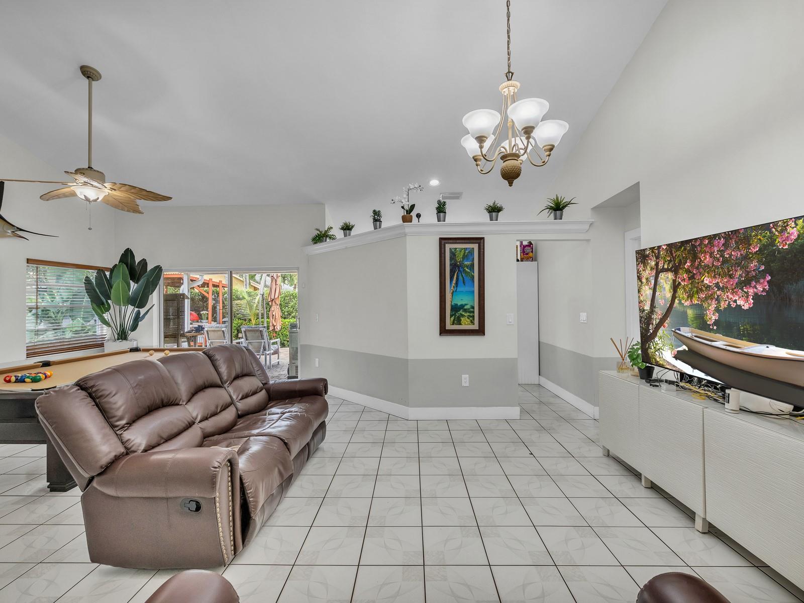 Sawgrass Estates 129-35 B - Residential