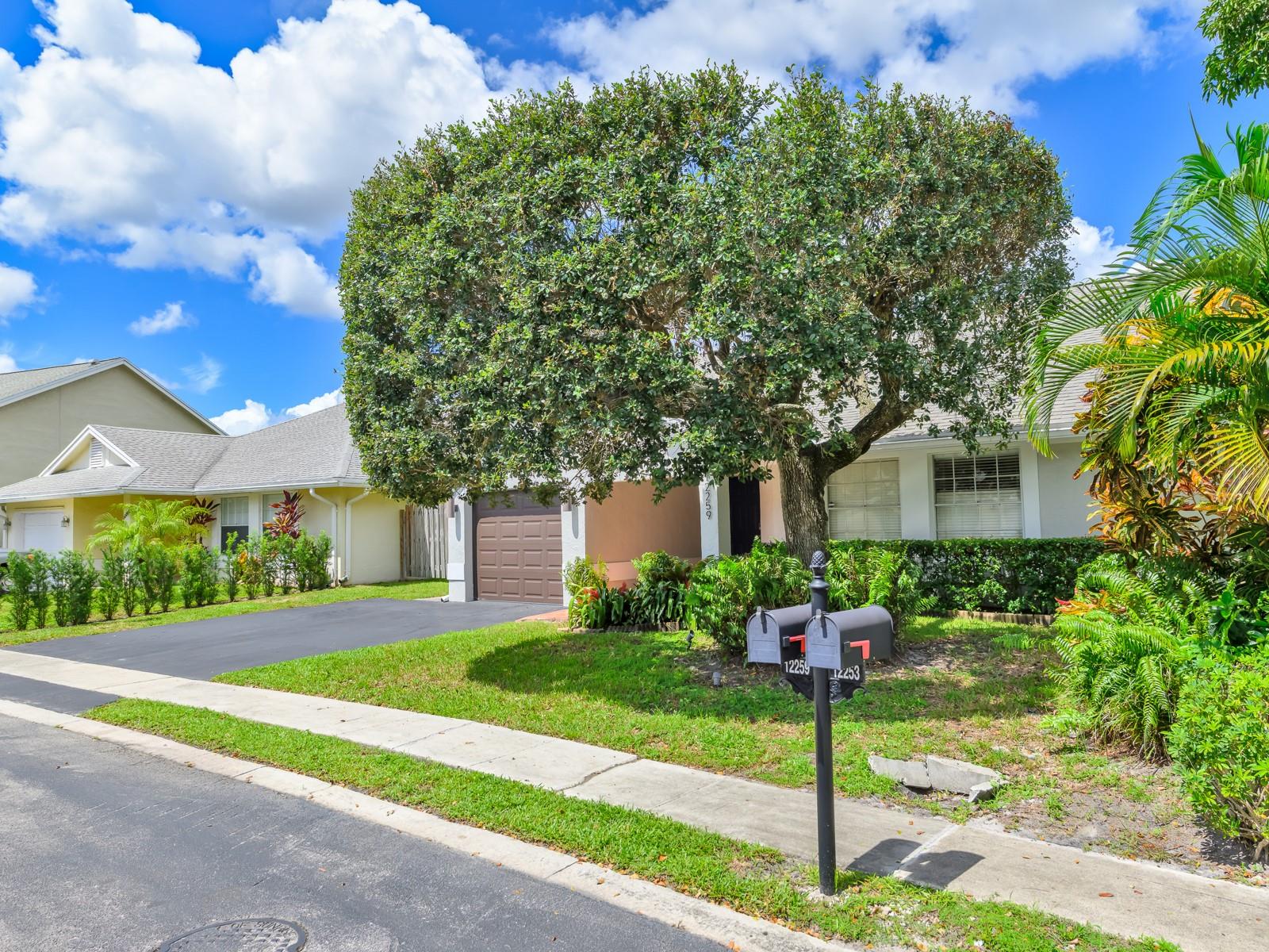 Sawgrass Estates 129-35 B - Residential