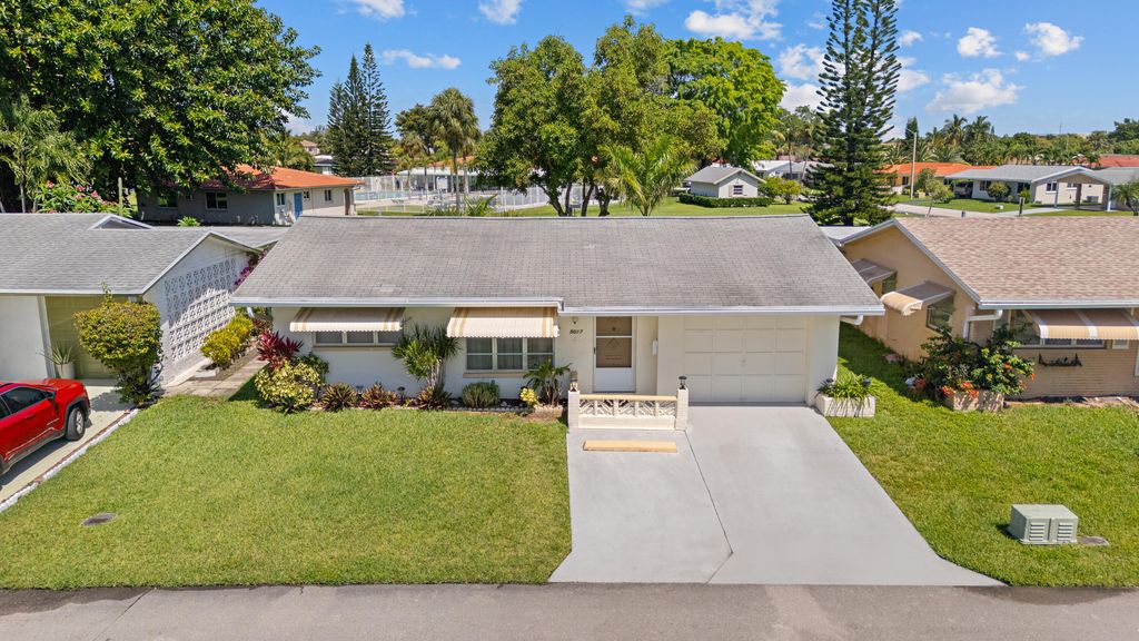 Photo of 5017 NW 49th Road, Tamarac, FL 33319 (MLS # B26031814)