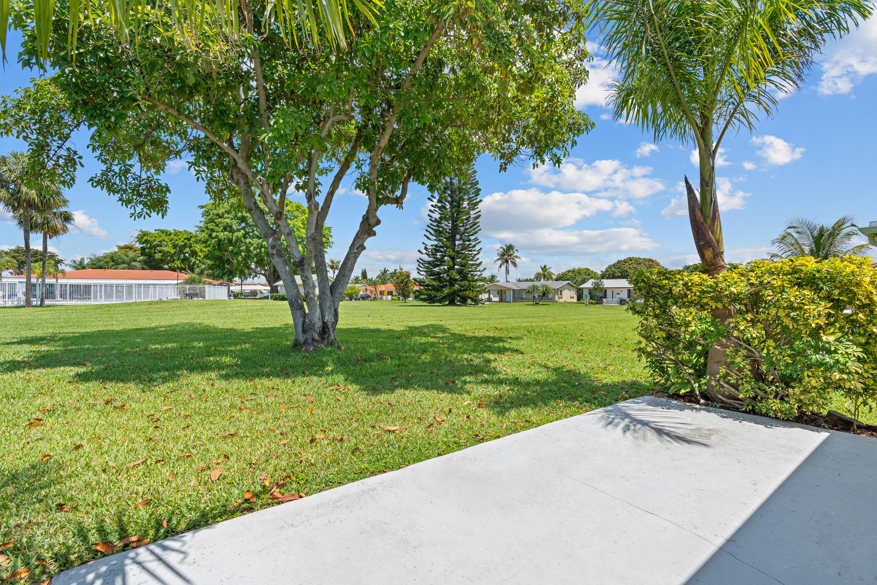 MAINLANDS OF TAMARAC LAKES - Residential