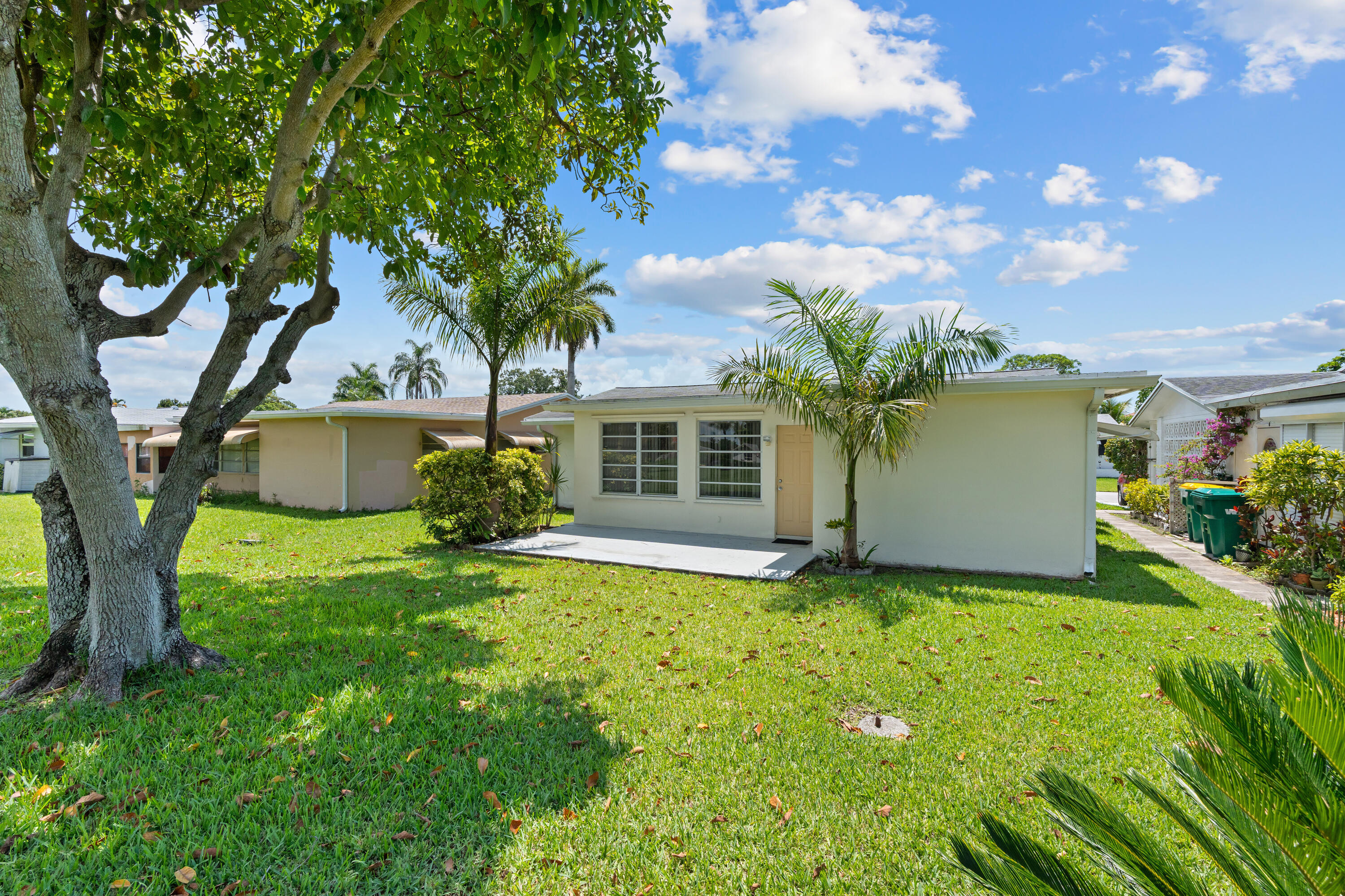 MAINLANDS OF TAMARAC LAKES - Residential