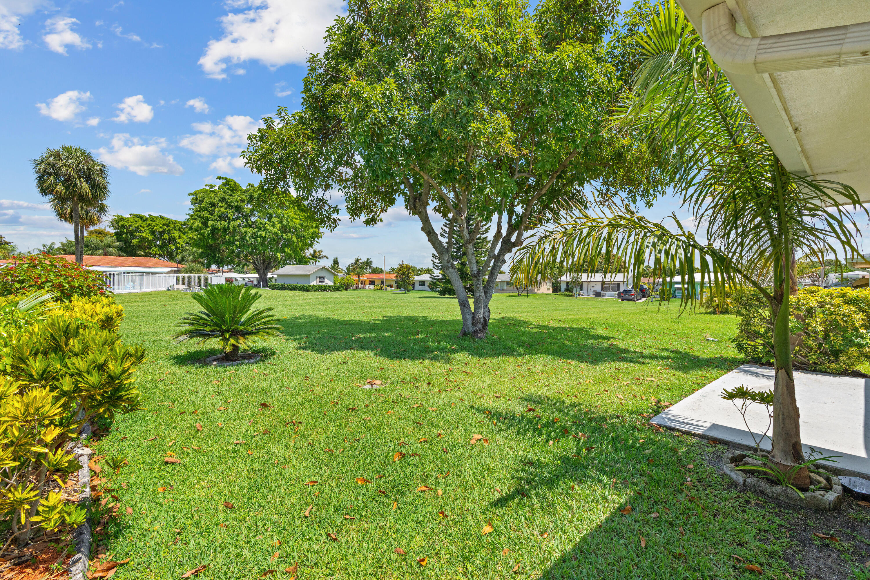 MAINLANDS OF TAMARAC LAKES - Residential