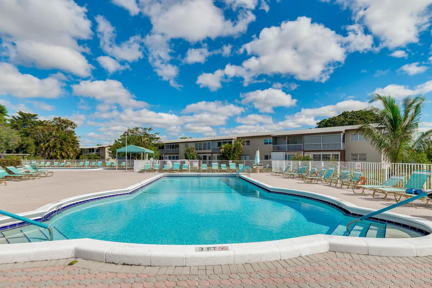 Oriole Gardens 8 Condo - Residential Lease