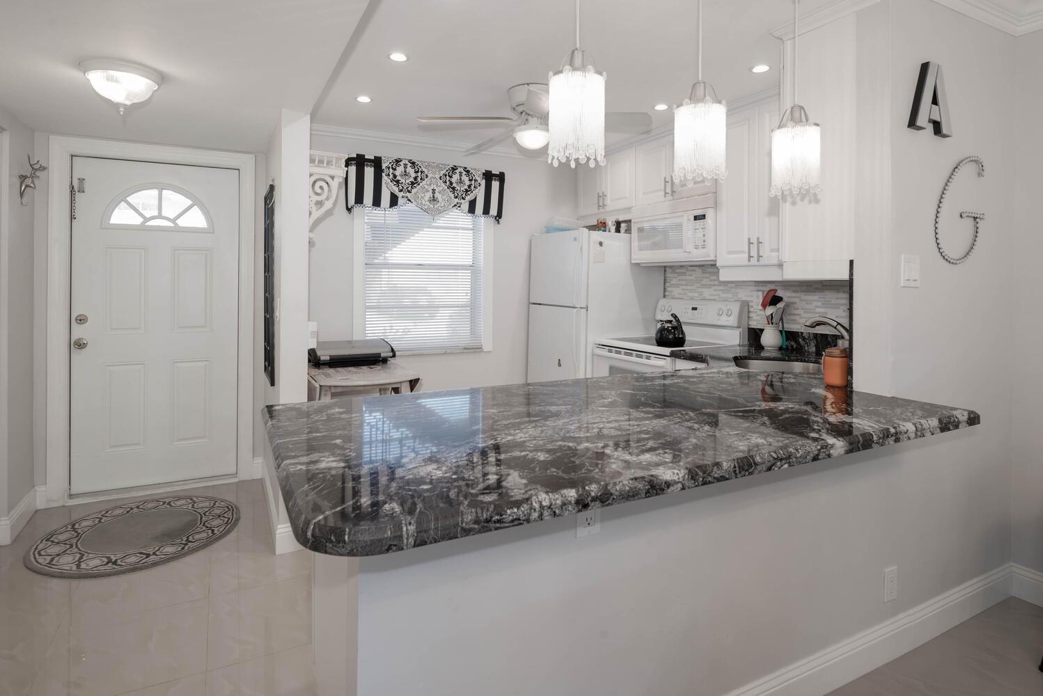 Oriole Gardens 8 Condo - Residential Lease