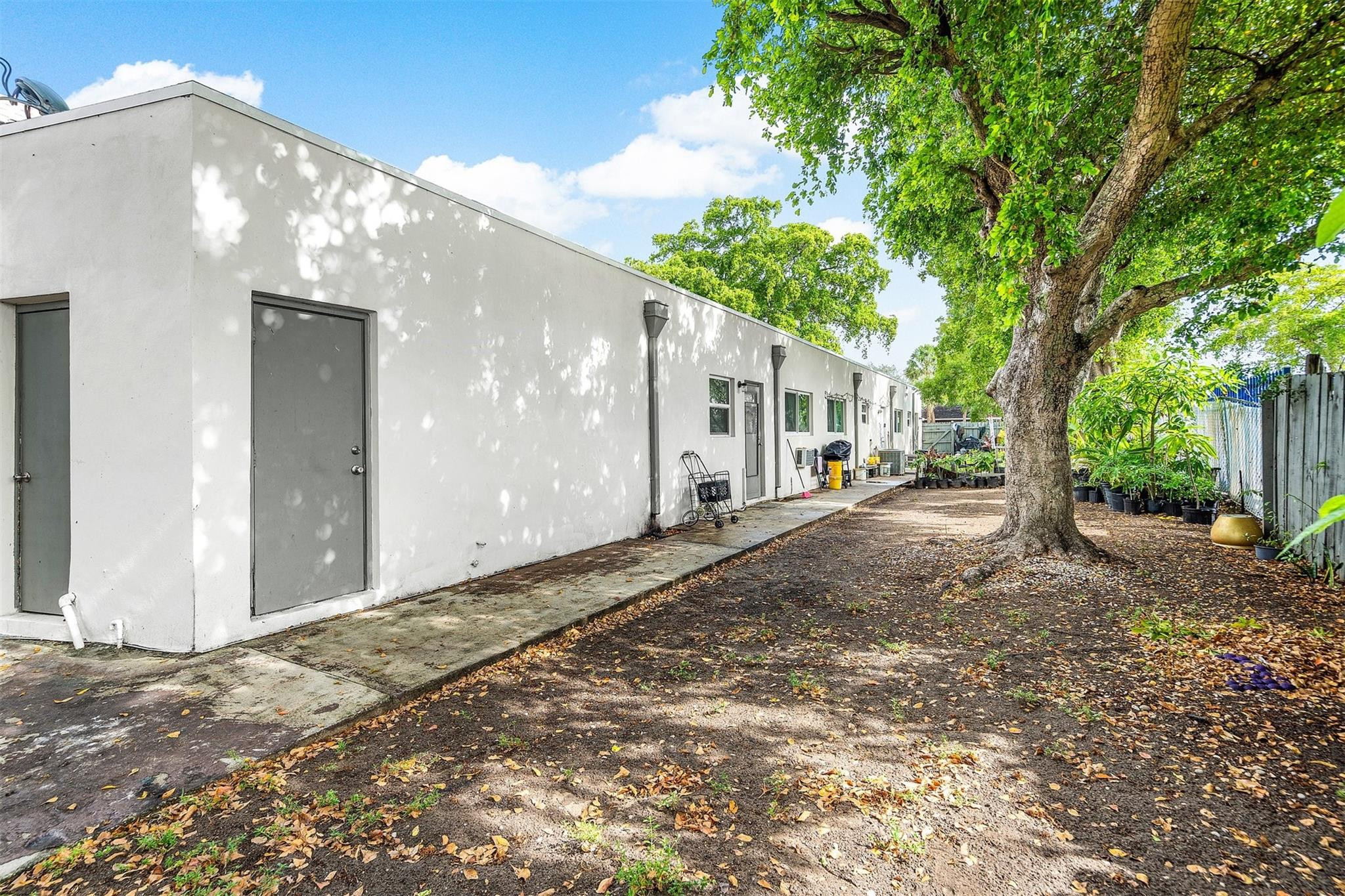 Fairview Amd 10-25 B - Residential Income