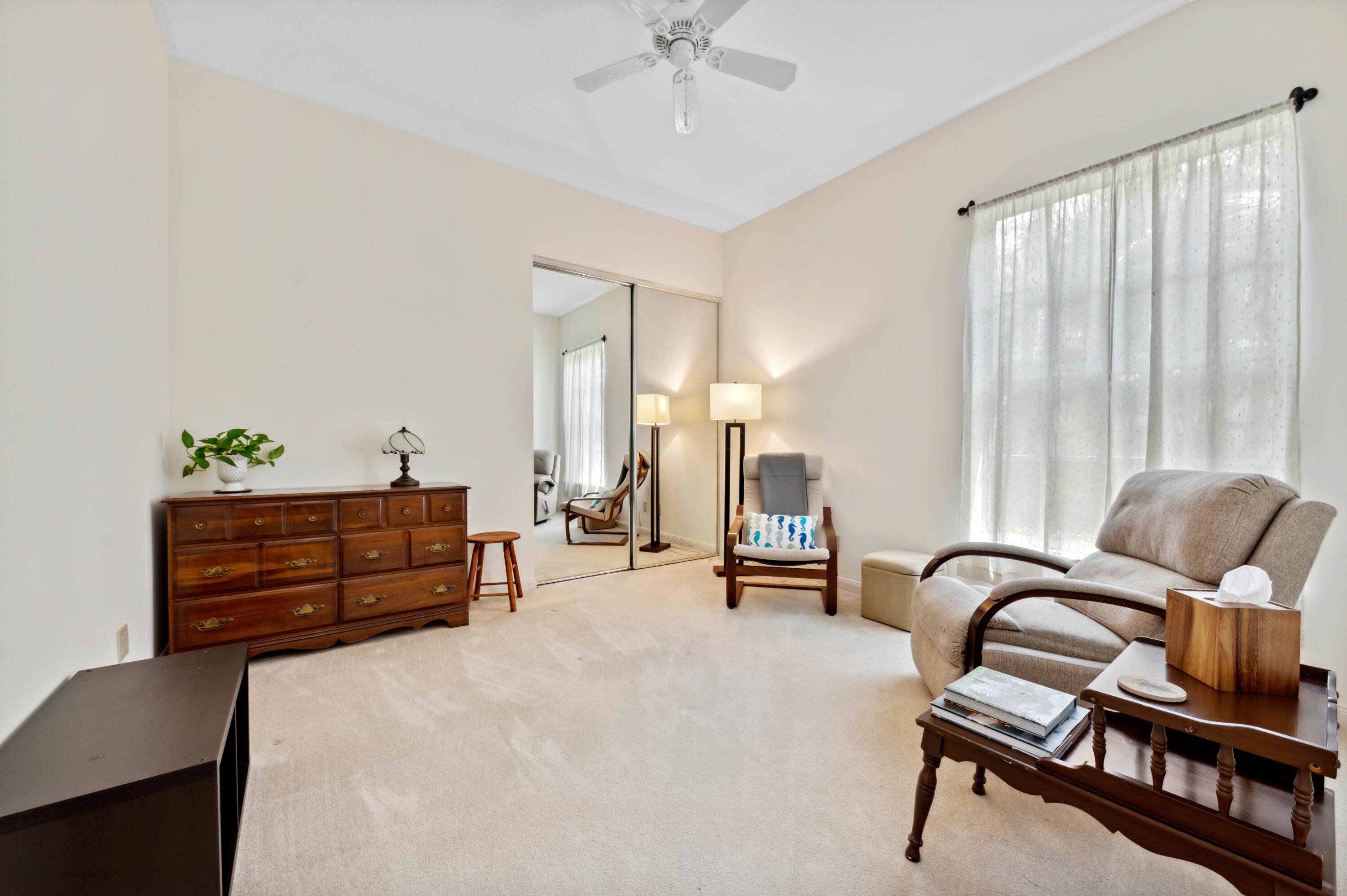 RIVERWALK - Residential