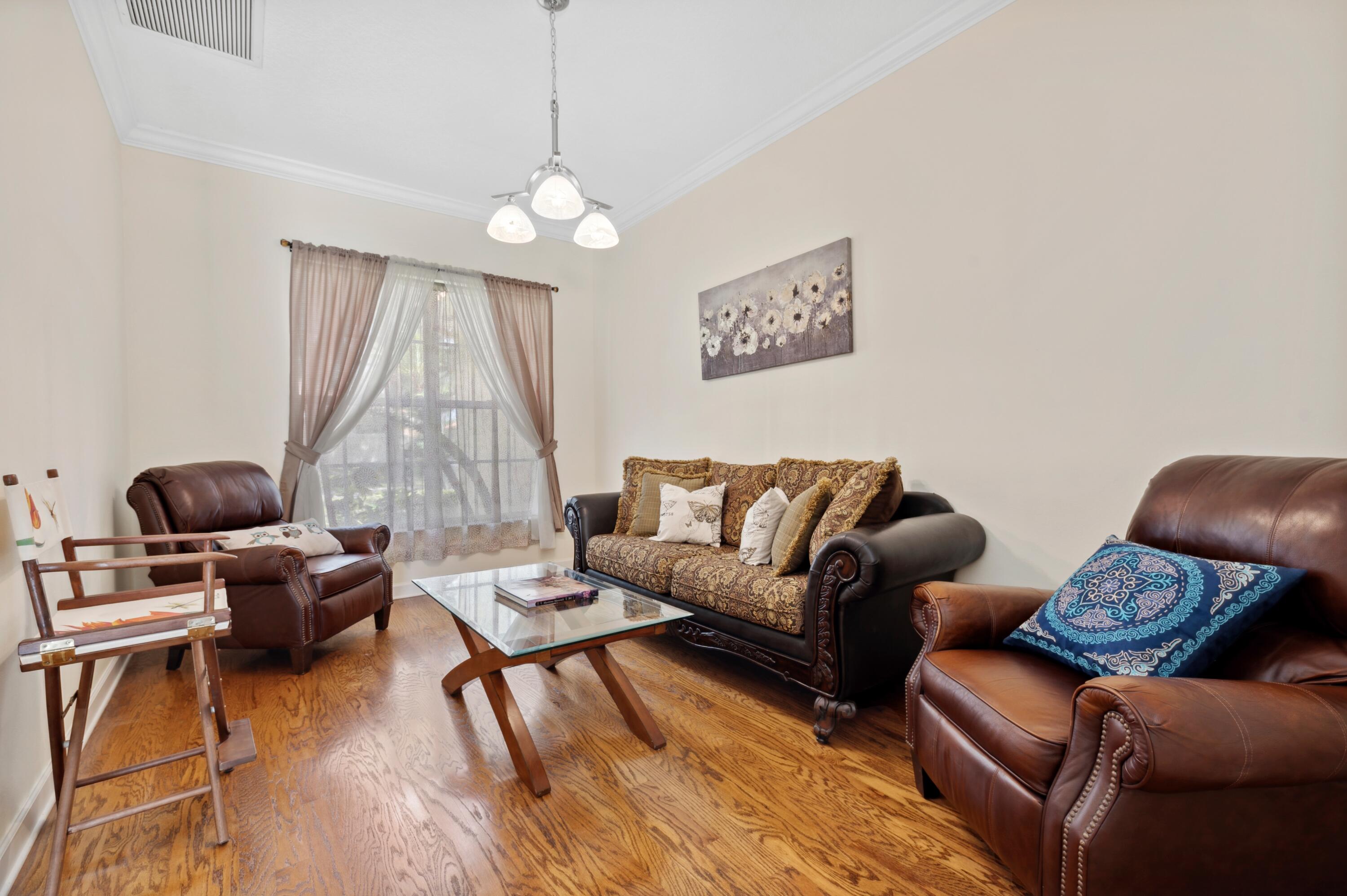 RIVERWALK - Residential