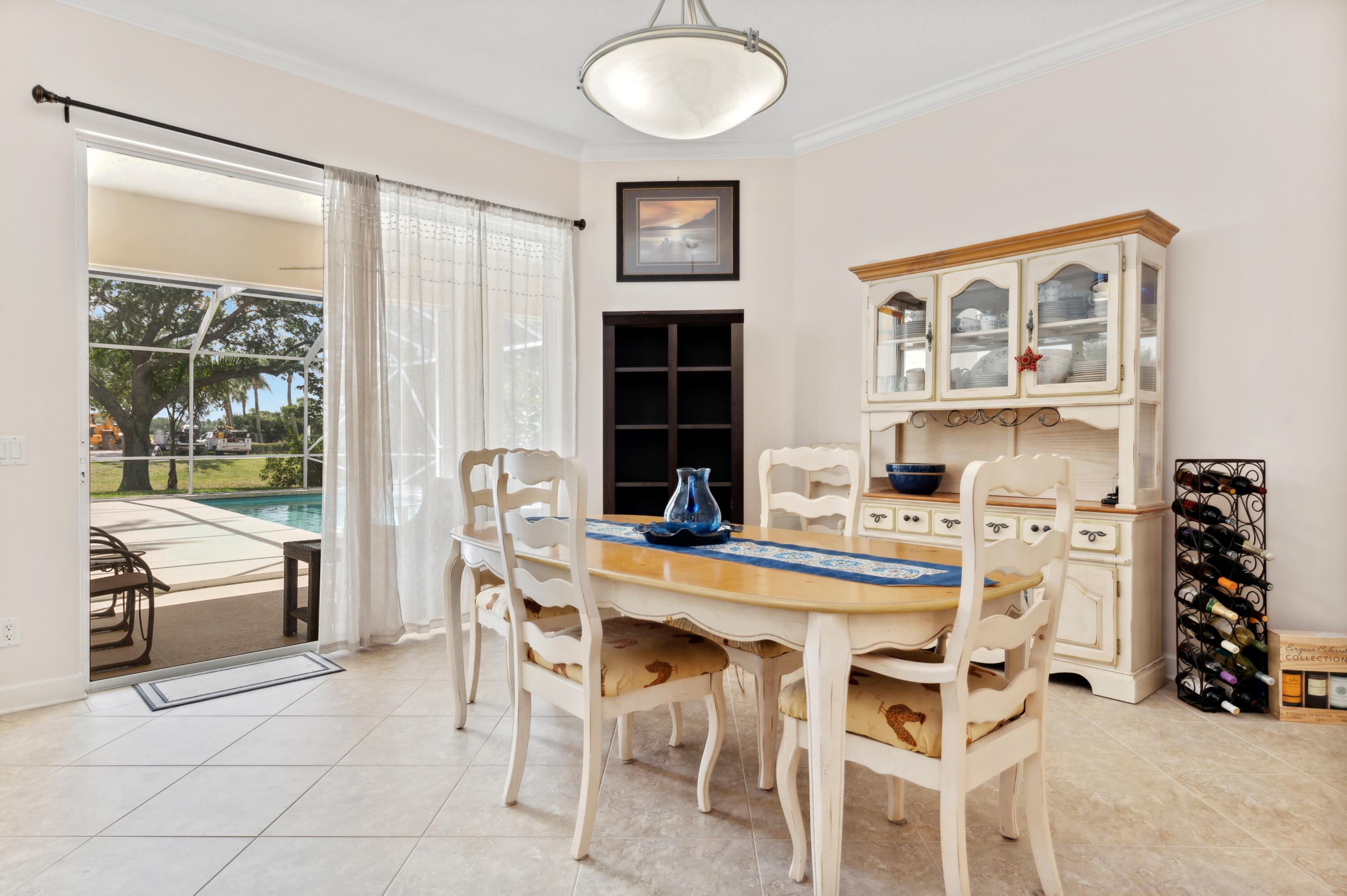 RIVERWALK - Residential