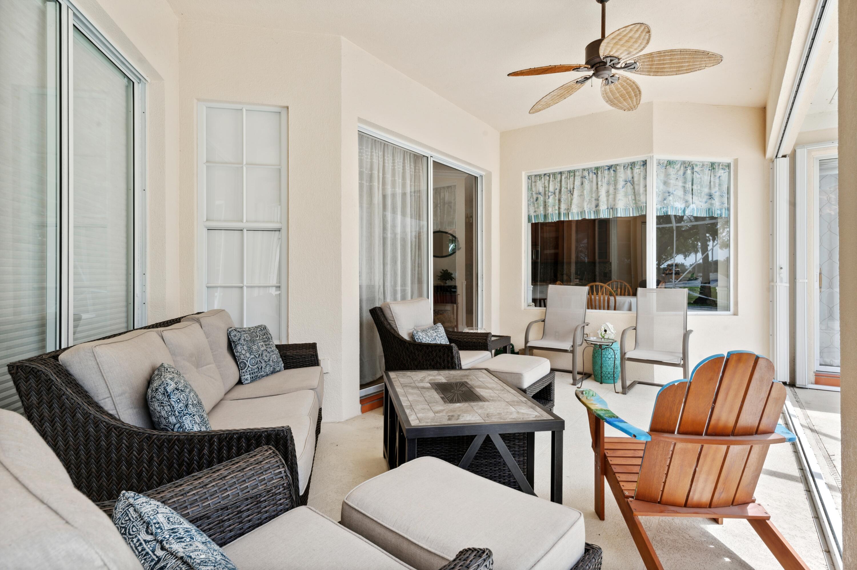 RIVERWALK - Residential