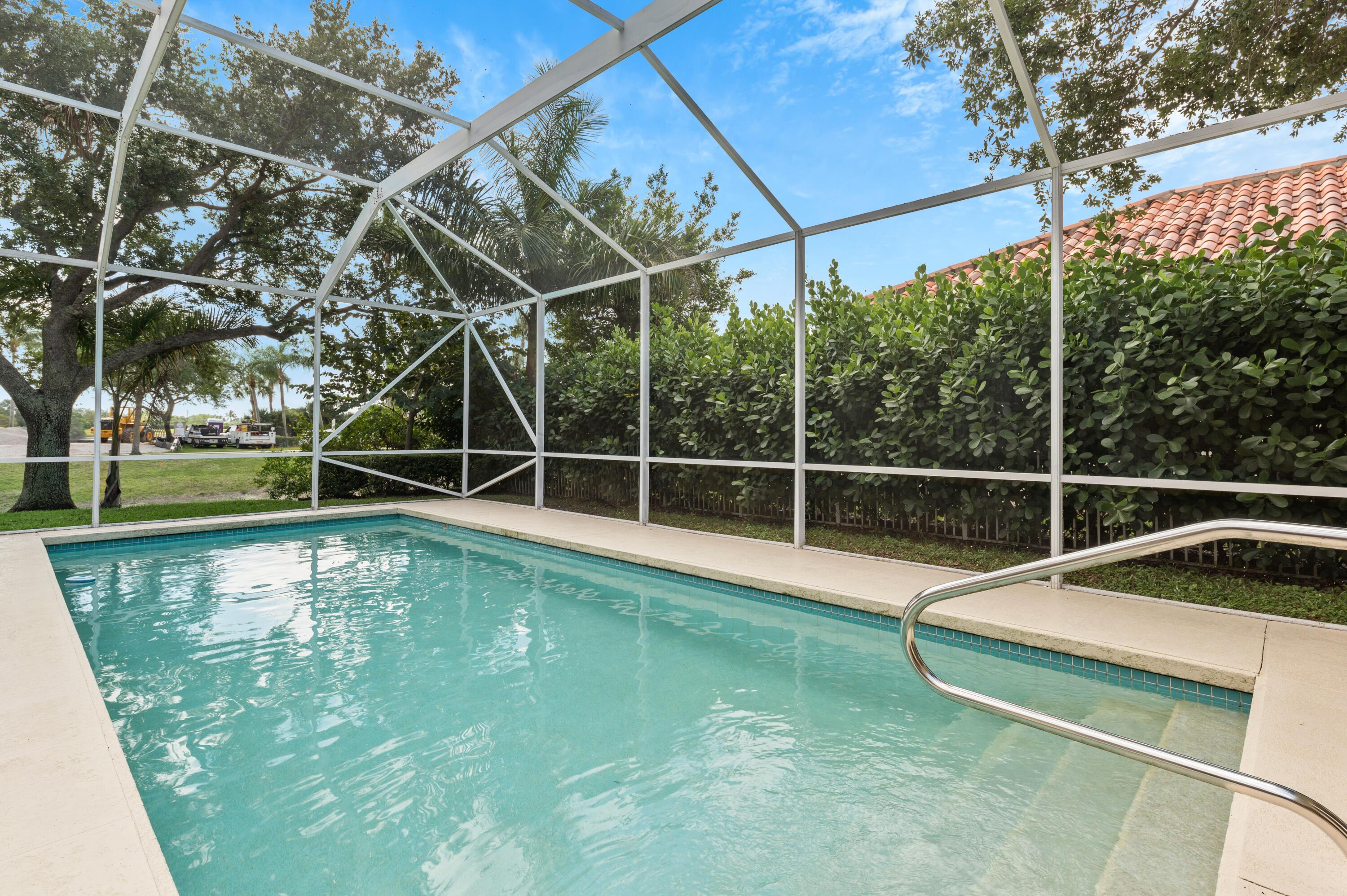 RIVERWALK - Residential