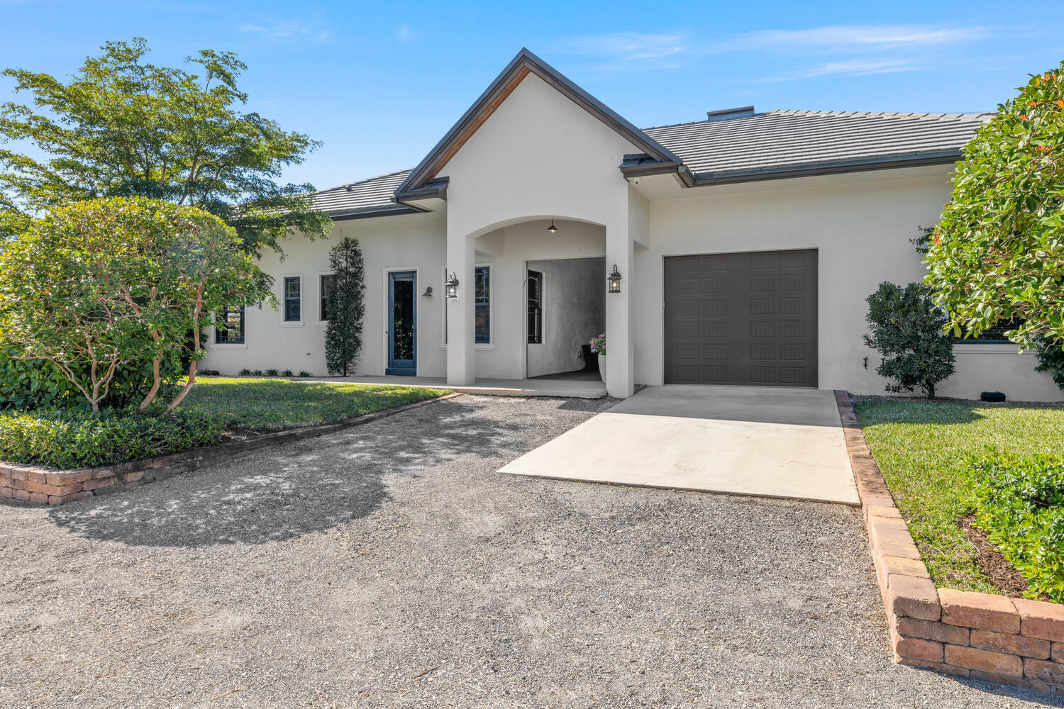 PALM BEACH POINT EAST - Residential