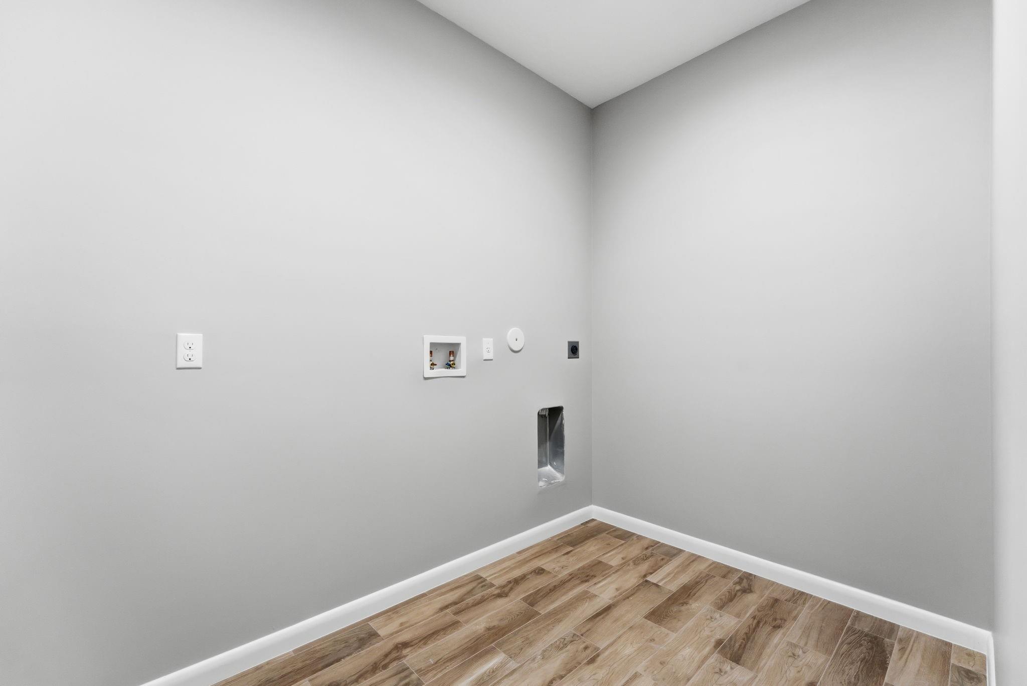 Basswood Un 02 - Residential