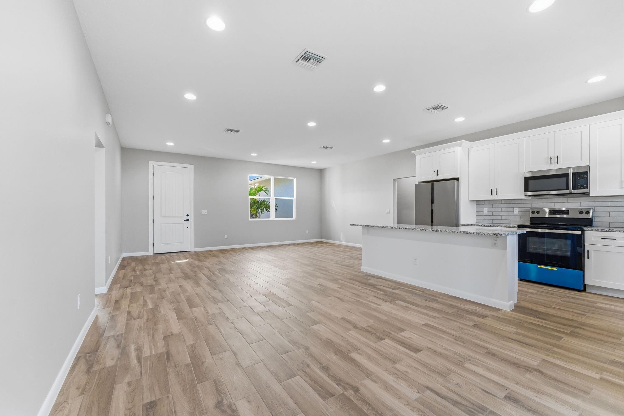 Basswood Un 02 - Residential