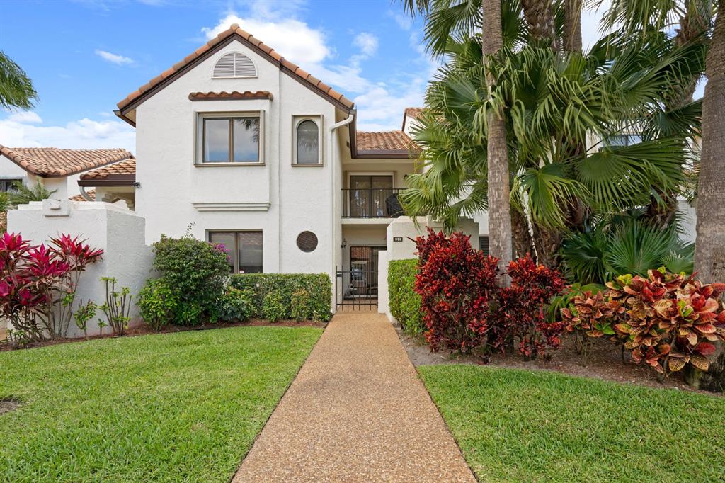 EL VIENTO AT BOCA POINTE CONDO NOS I AND II DECLS - Residential