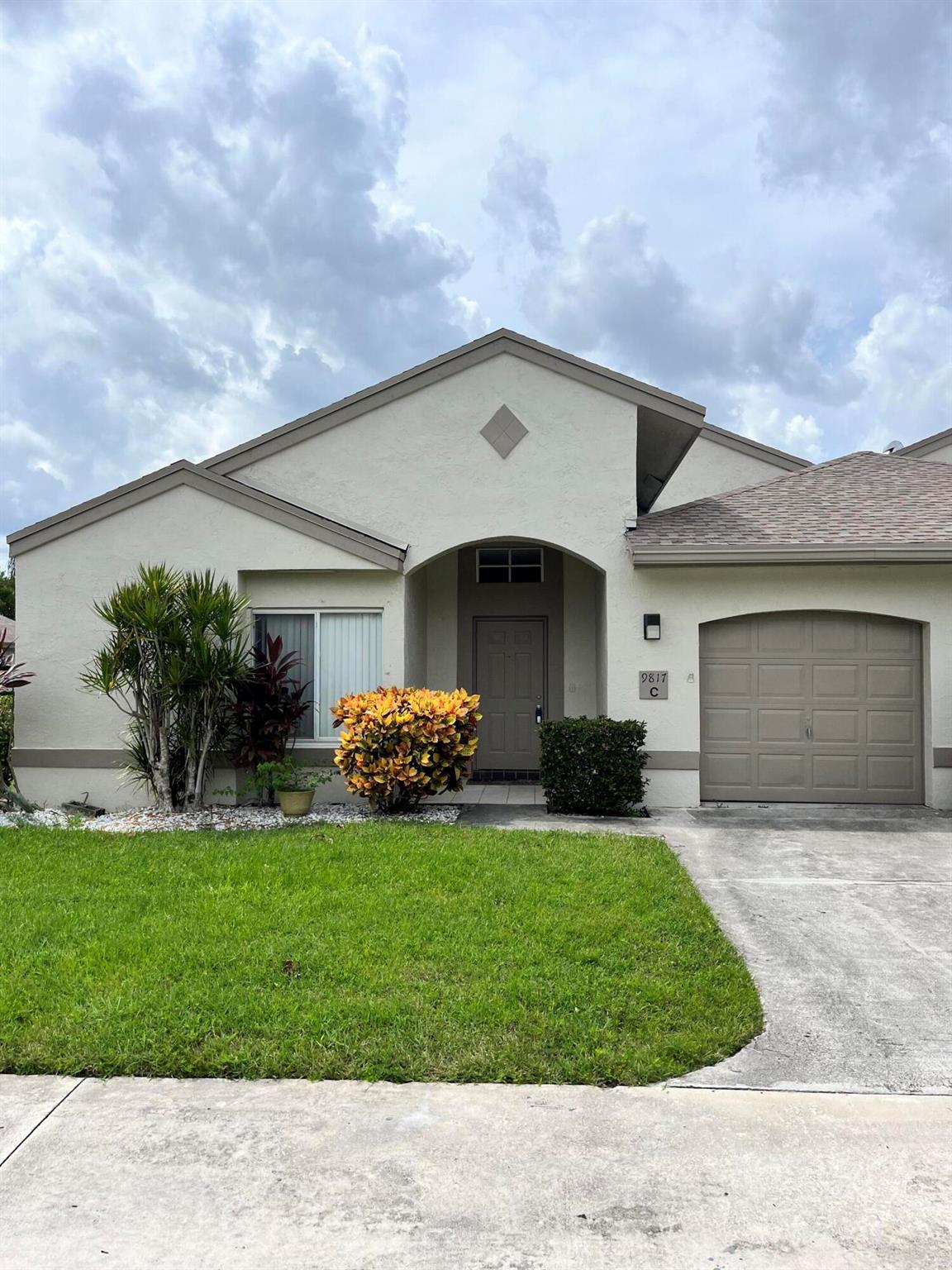 BEST PRICED UNIT IN BOCA GARDENS! 3 bedroom, 2 bathroom, 1 car garage, all on one floor! Brand new roof, and screen enclosure. Updated kitchen (NEW APPLIANCES WERE DELIVERED NOV 18!) and Bathrooms, freshly painted, new carpet in bedrooms, great location with a private yard! All in a quiet, very well maintained, neighborhood with 3 community pools, fitness room, tennis, basketball, and playground. ''A'' rated schools, close to turnpike, houses of worship, shopping, and restaurants. Minimum credit of 650.