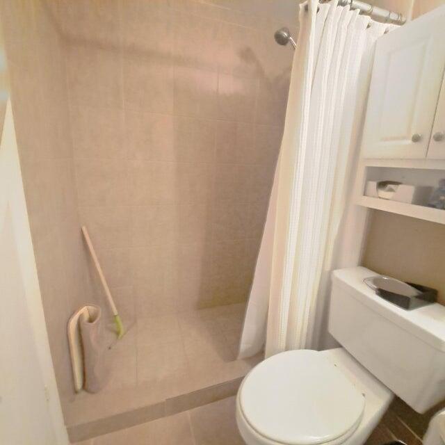 NORWICH CONDO - Residential Lease