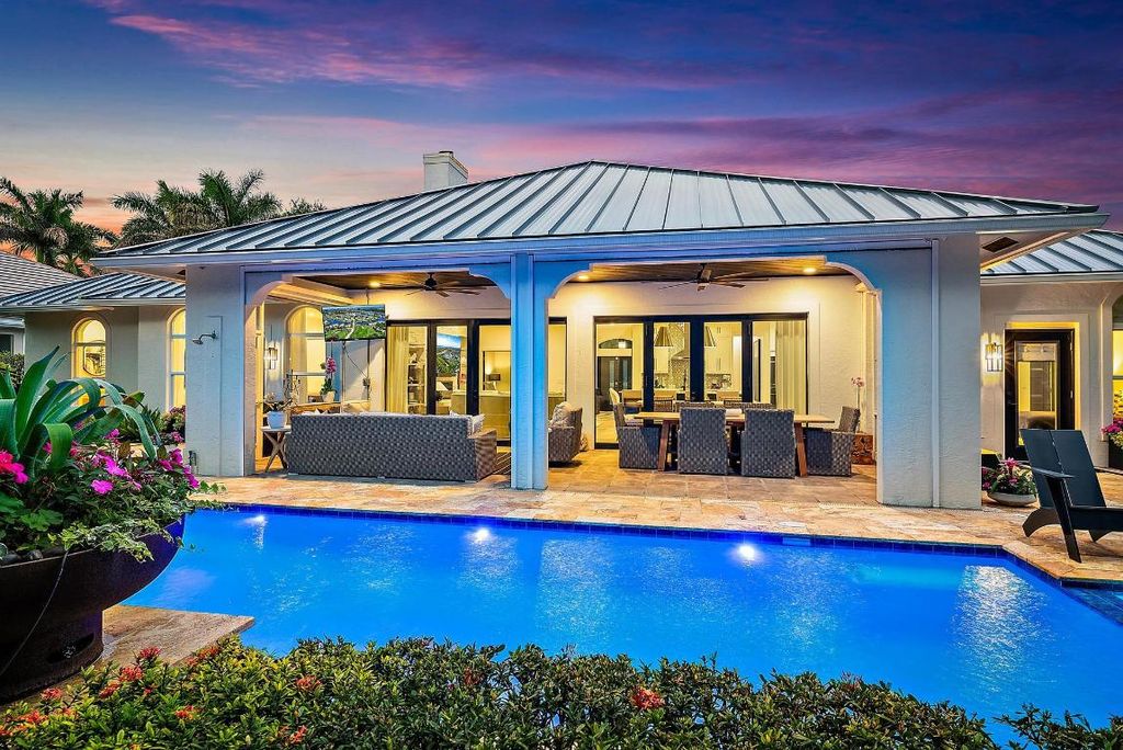 Photo of 19056 SE Coral Reef Lane, Jupiter, FL 33458 (MLS # R11148433)