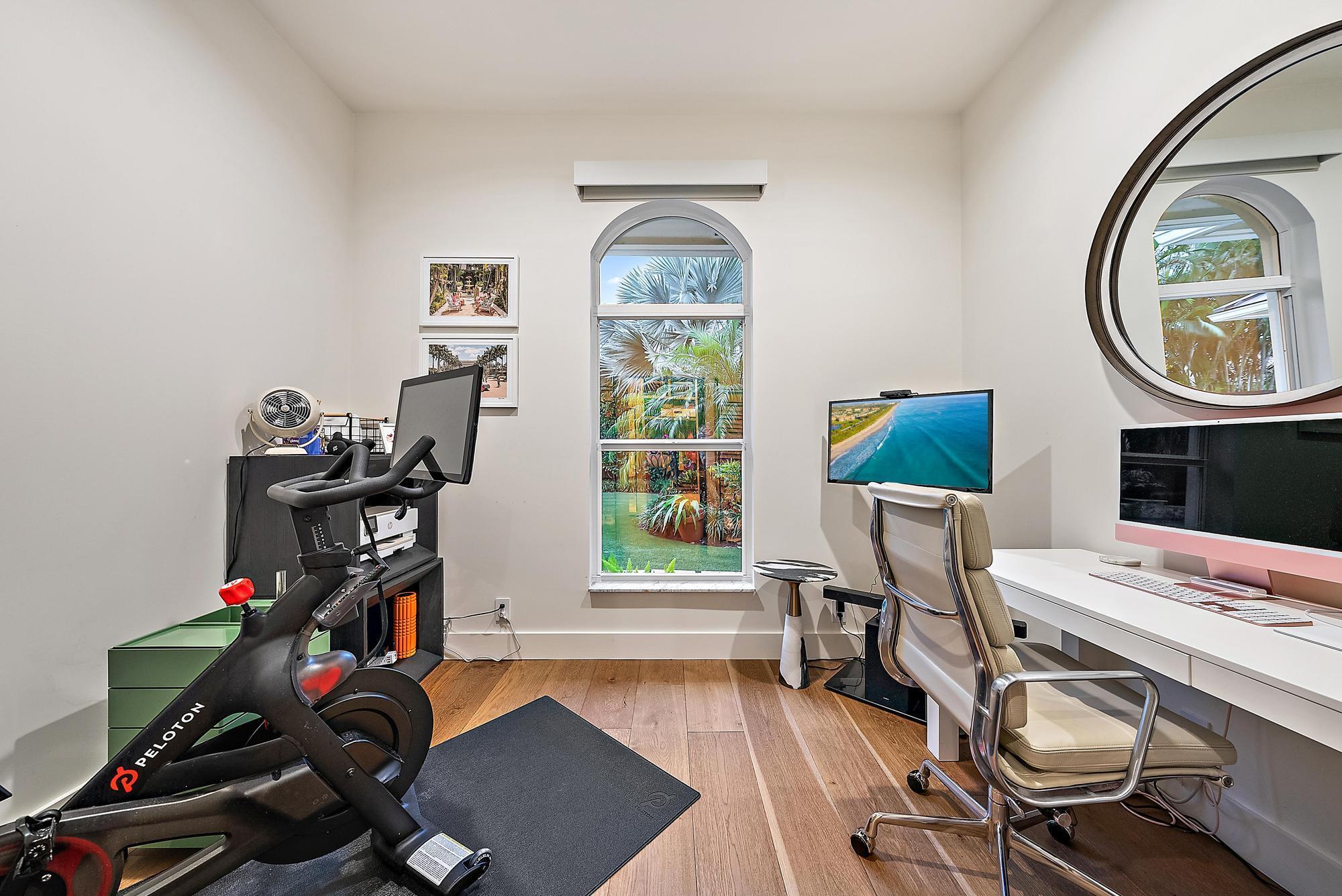 Jupiter River Estate - Residential