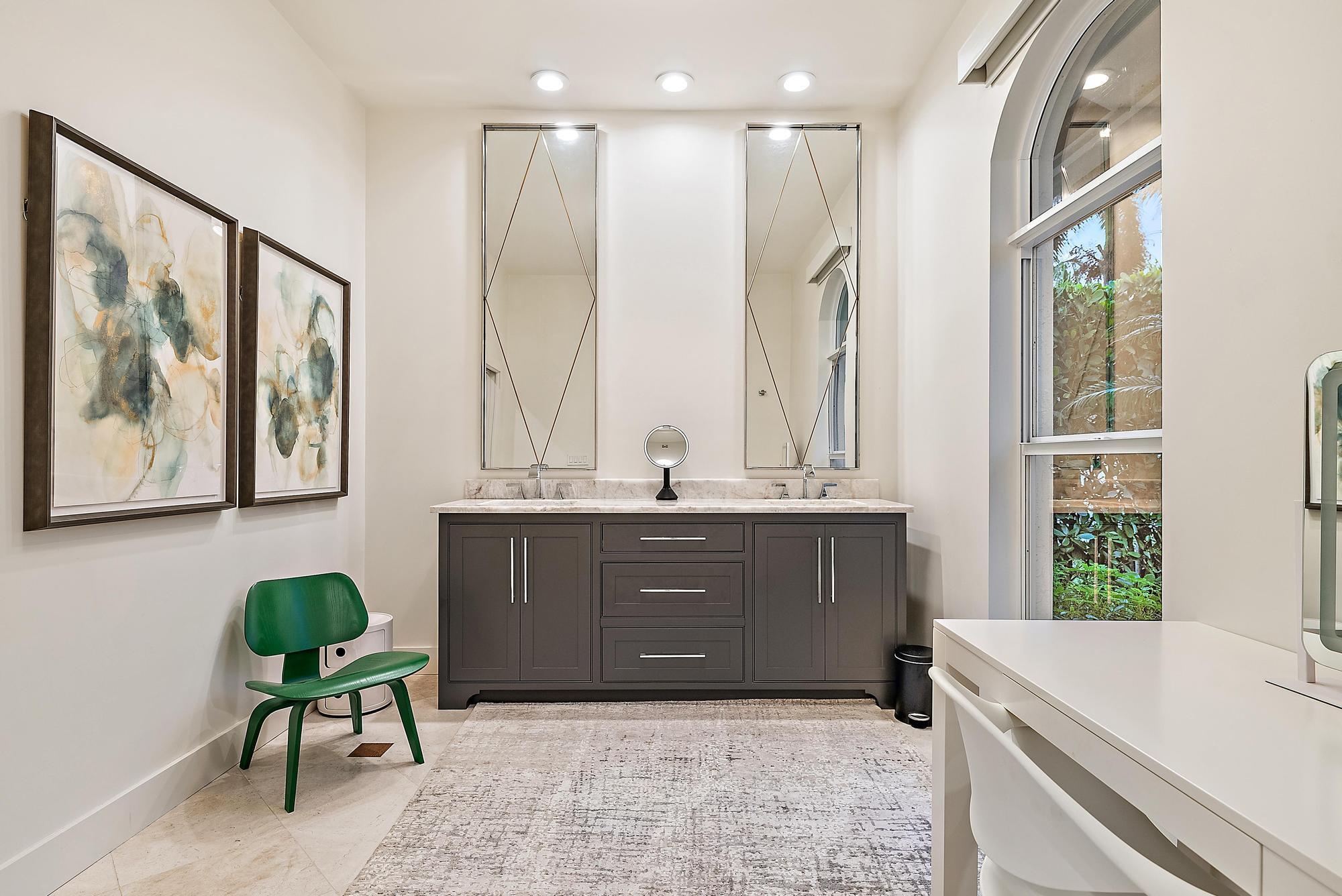 Jupiter River Estate - Residential