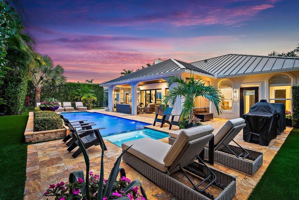 Photo of 19056 SE Coral Reef Lane, Jupiter, FL 33458 (MLS # R11148433)