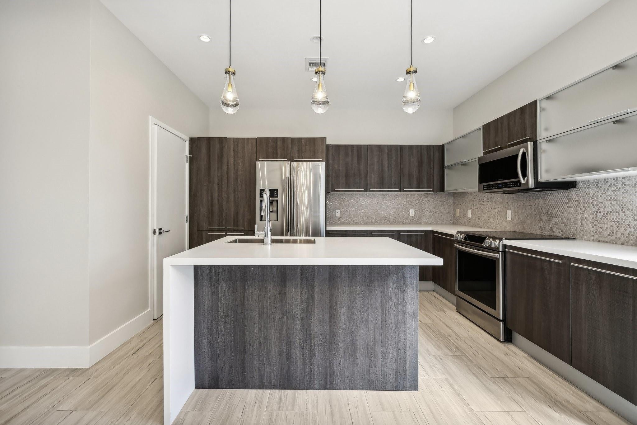 161 SE 1ST Circle 161