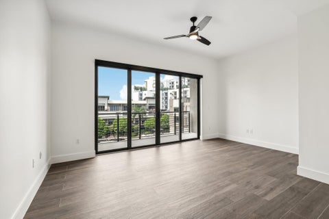Tiny photo for 161 SE 1ST Circle #161, Pompano Beach, FL 33060 (MLS # B26089531)
