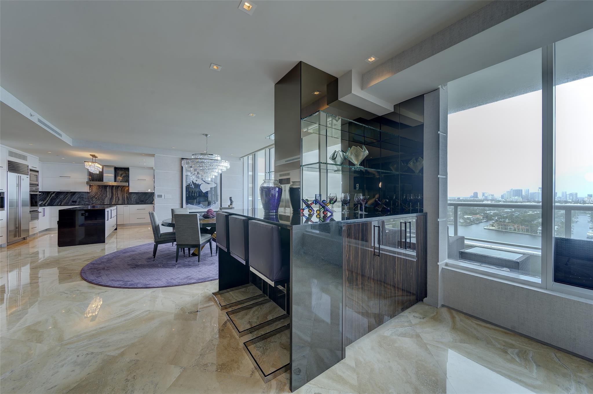 Ritz-Carlton - Residential