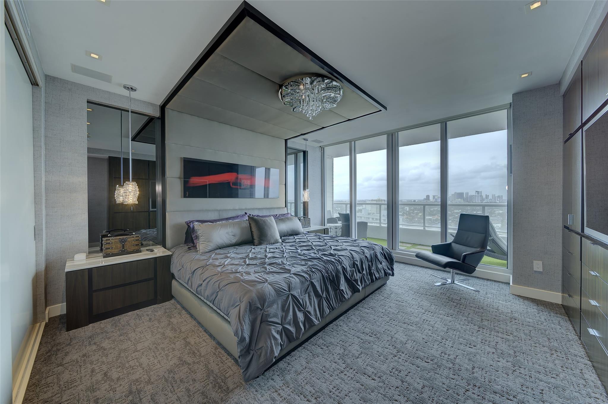 Ritz-Carlton - Residential