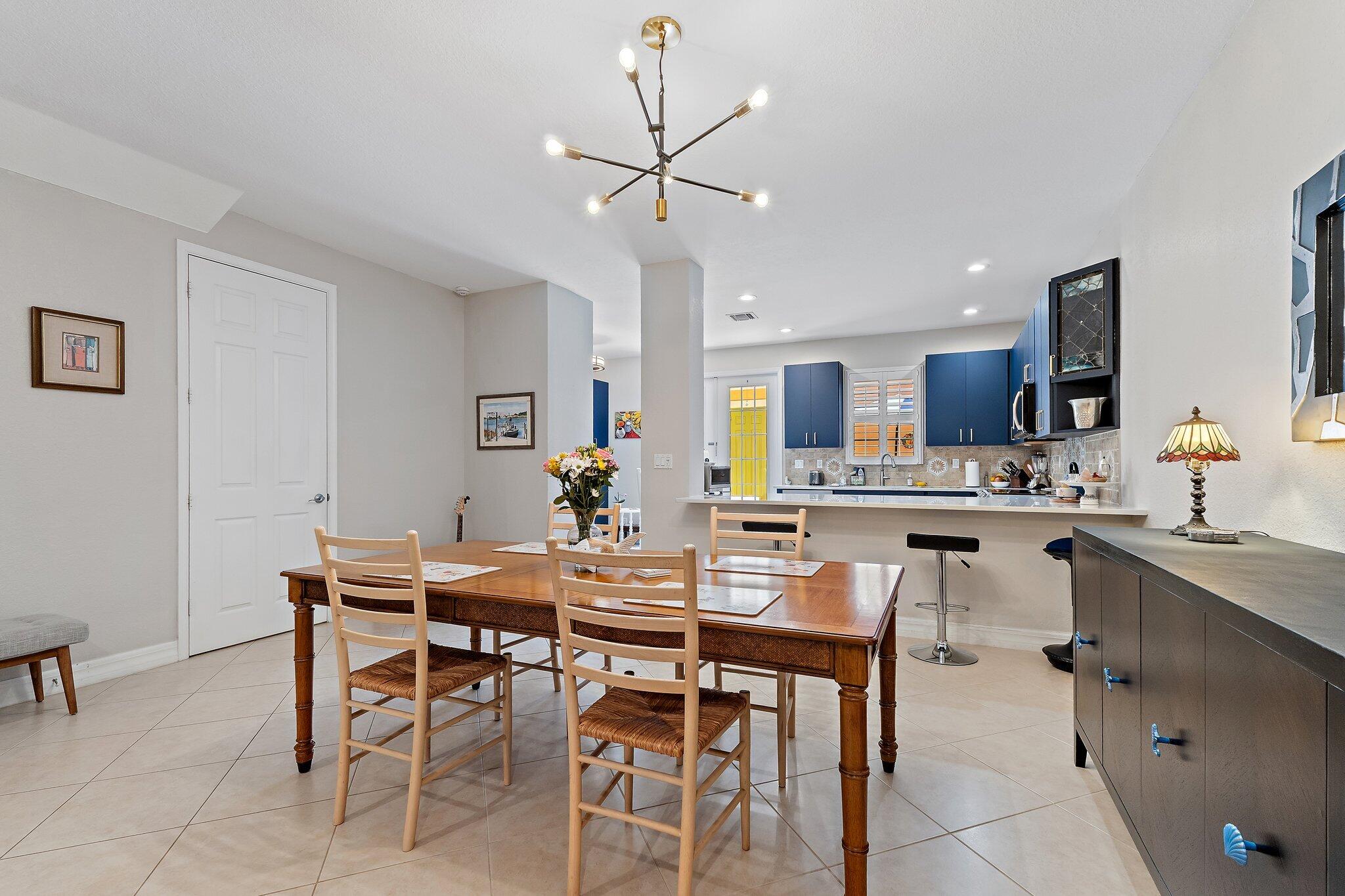 CANTERBURY PLACE - Residential