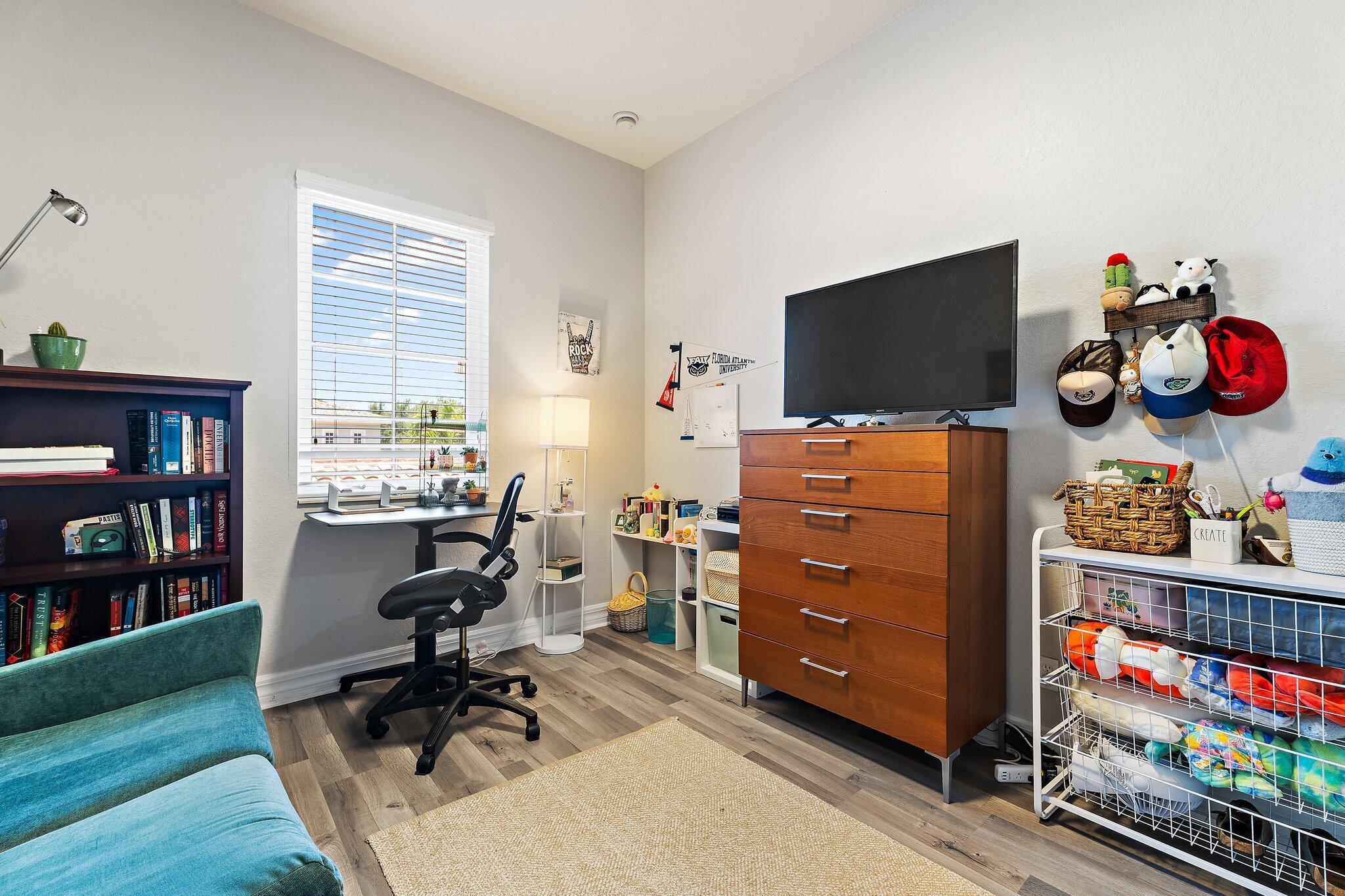 CANTERBURY PLACE - Residential