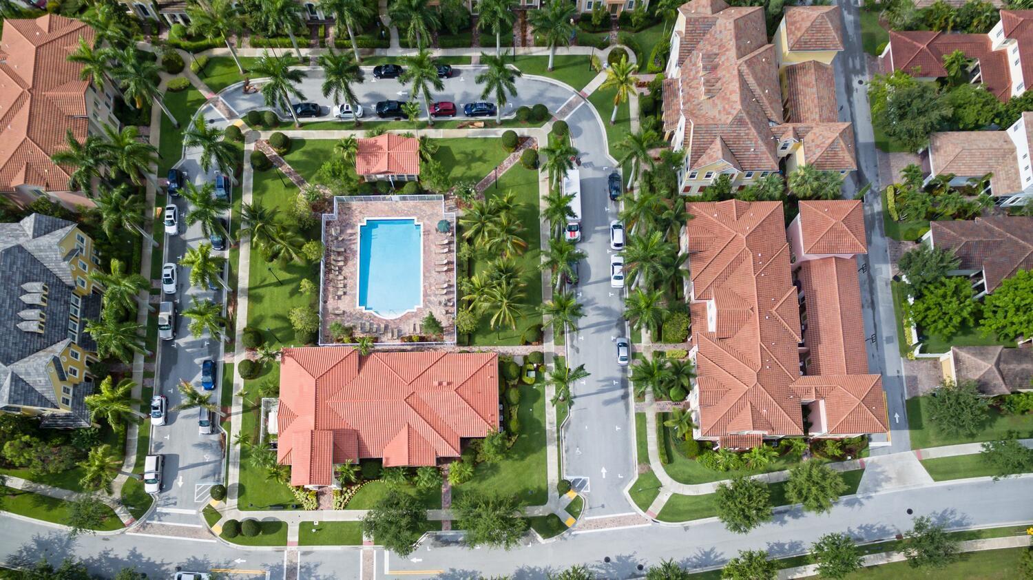 CANTERBURY PLACE - Residential