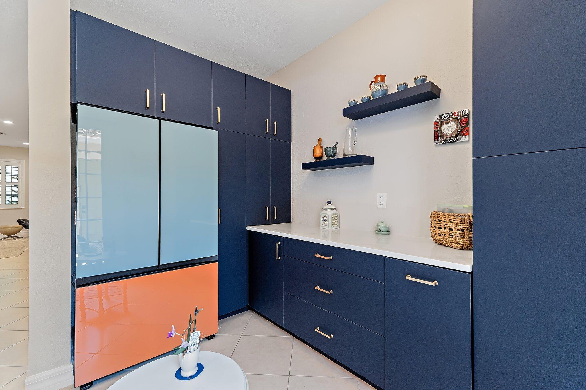 CANTERBURY PLACE - Residential