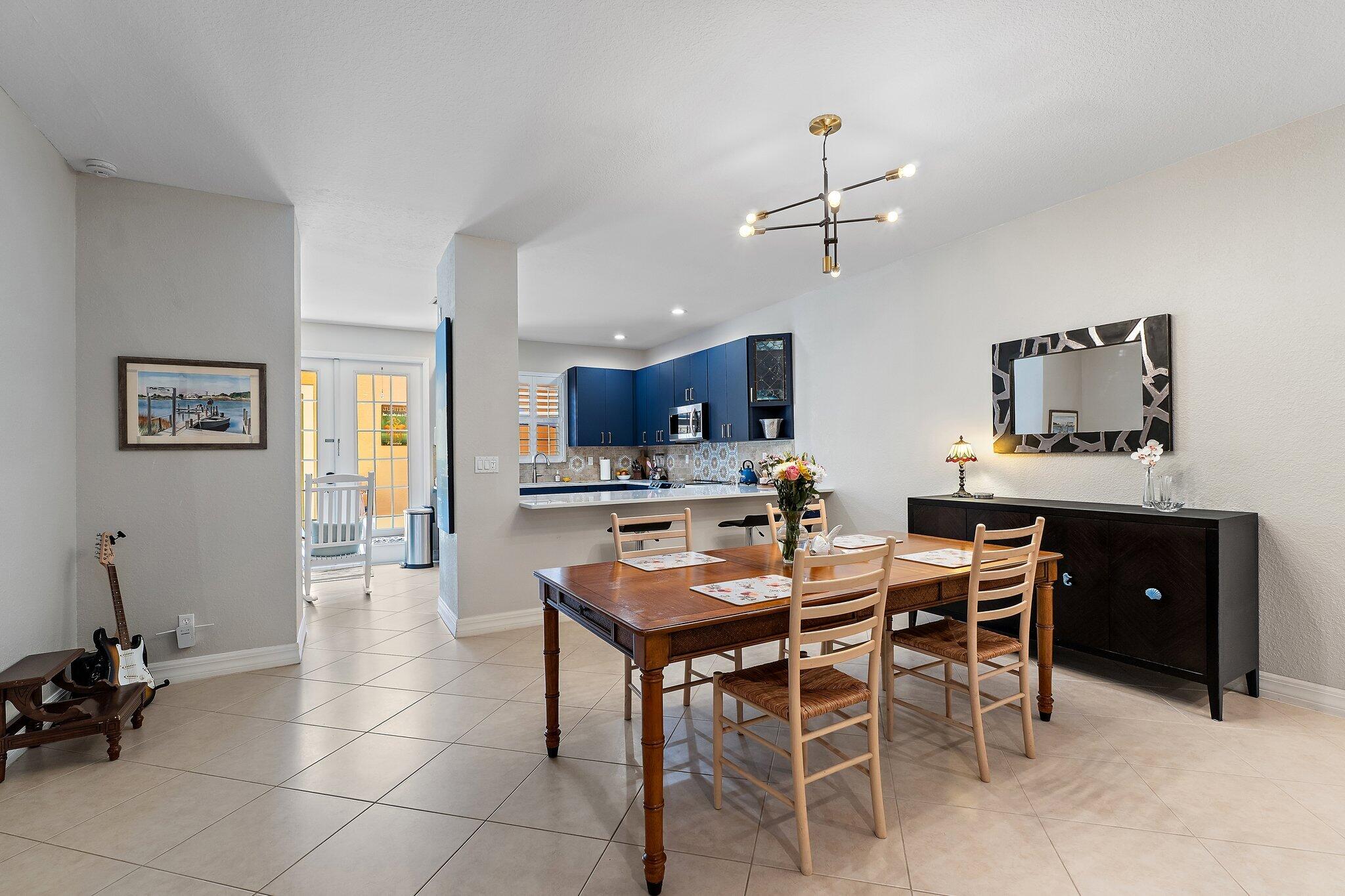 CANTERBURY PLACE - Residential