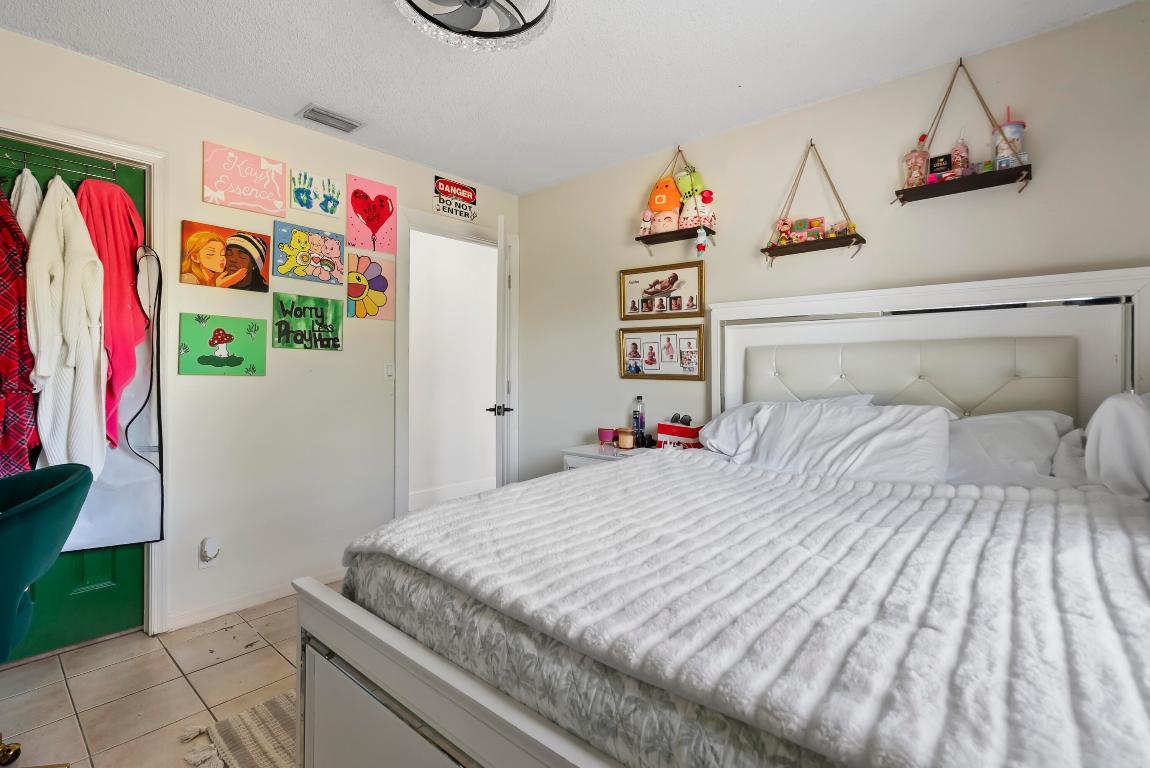 Loxahatchee - Residential