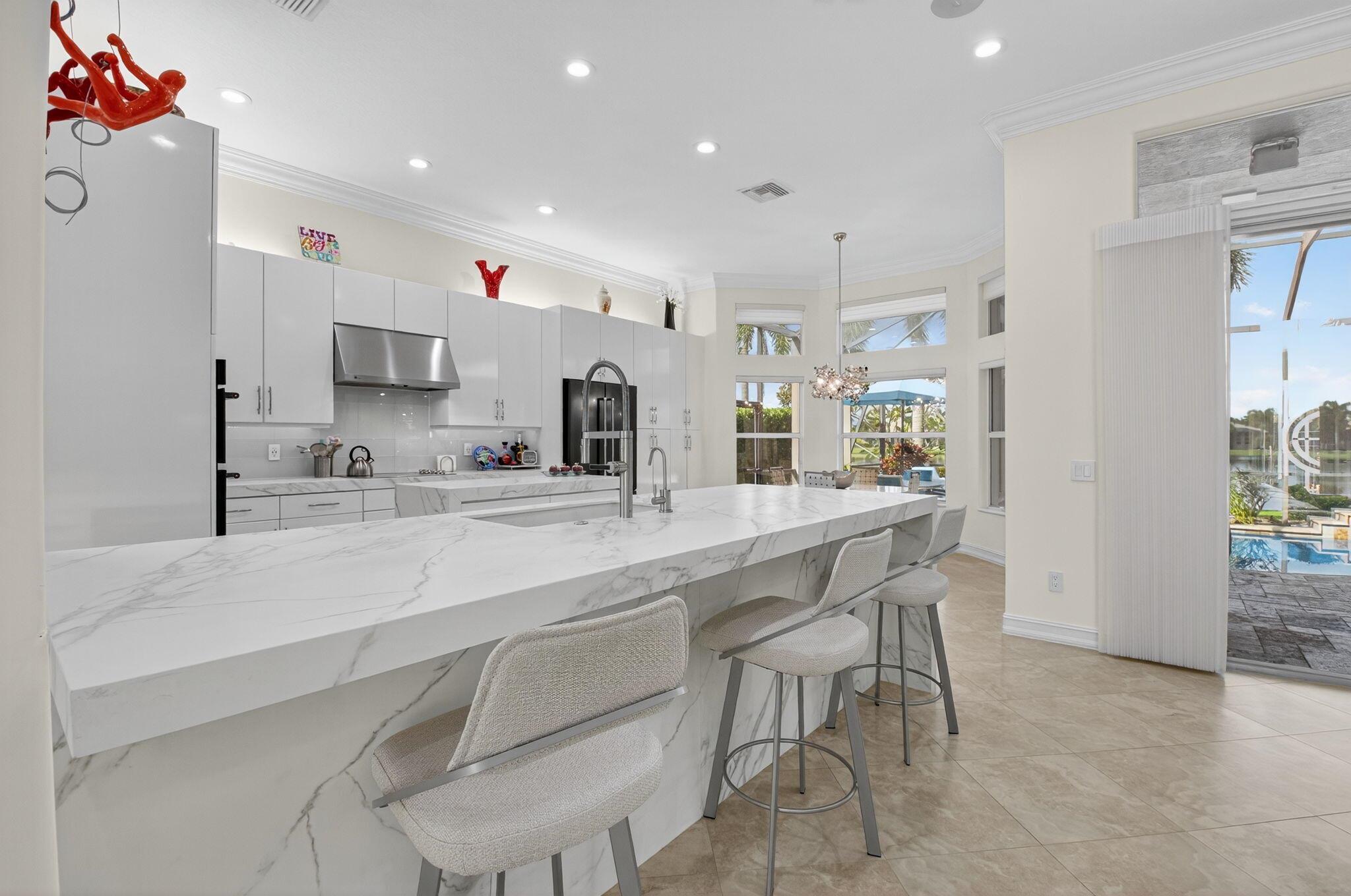 VALENCIA RESERVE - Residential